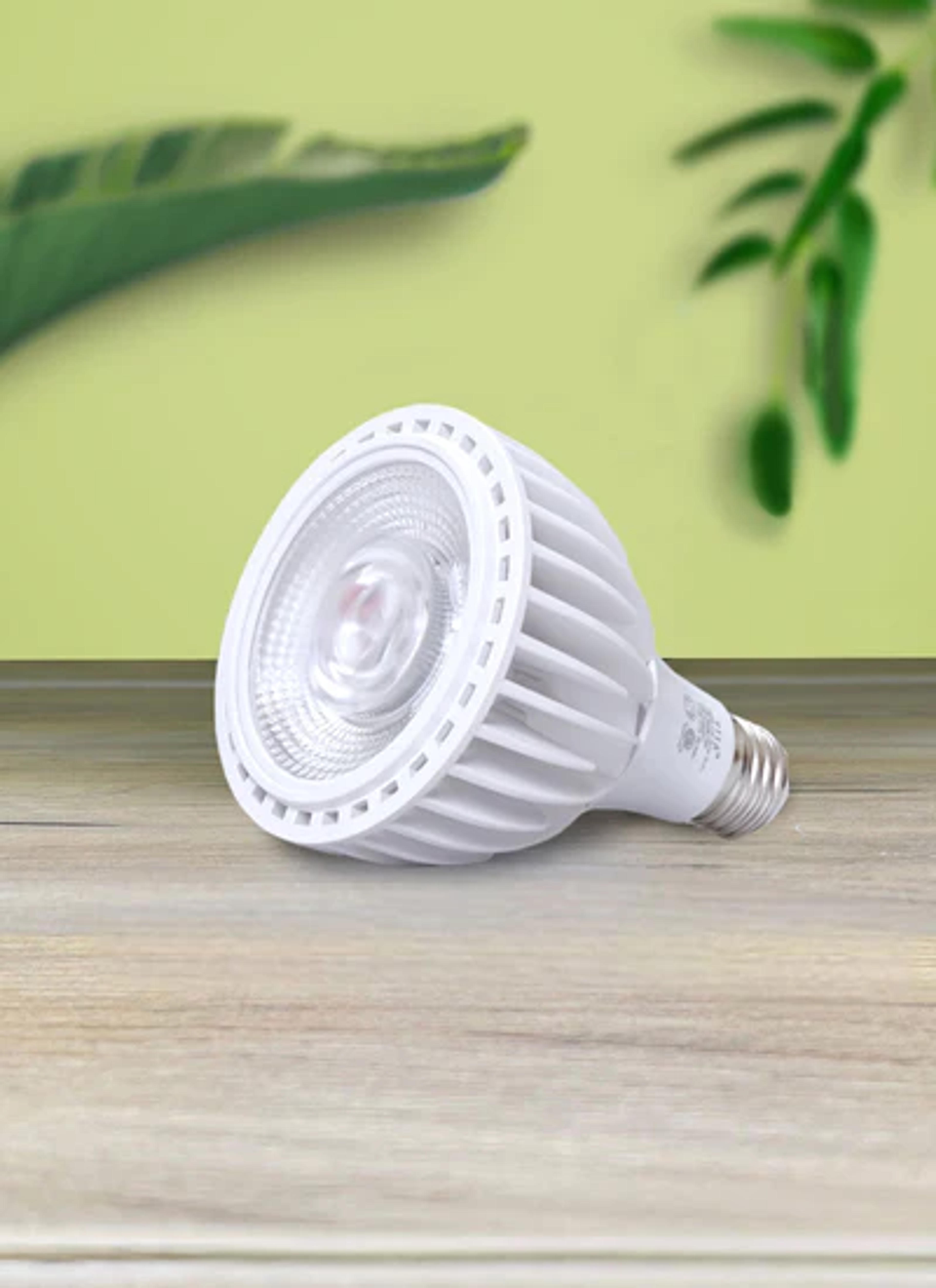 LED Grow Light Bulb For Indoor Plants | Grow Lamp For Plants | Vita Grow Light | Soltech Solutions