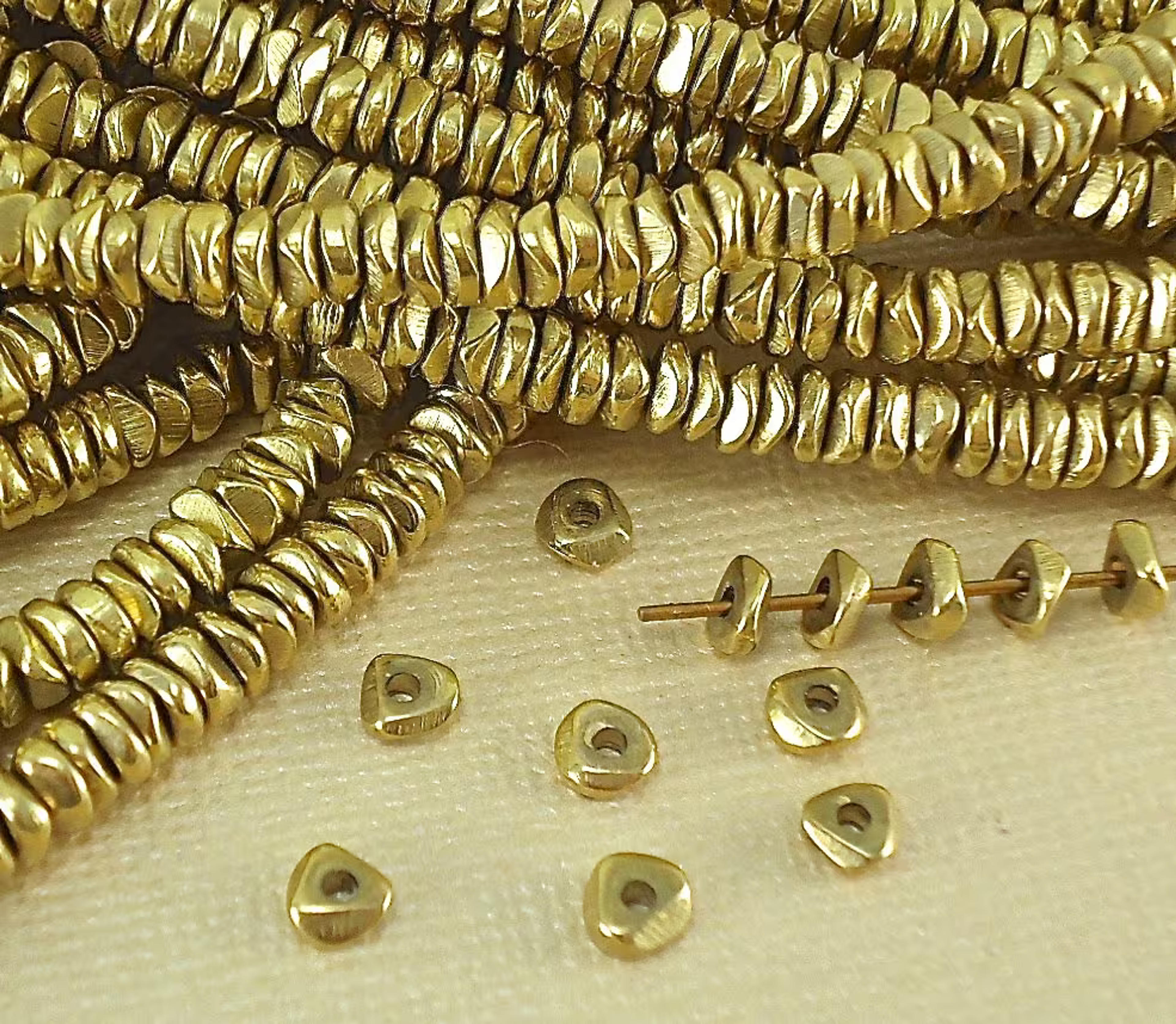 40 Brass Spacer Disk 4mm Heishi Chip Nugget Disc Loose Beads From India Flat Tiny Metal Beads Natural Heishi - Etsy