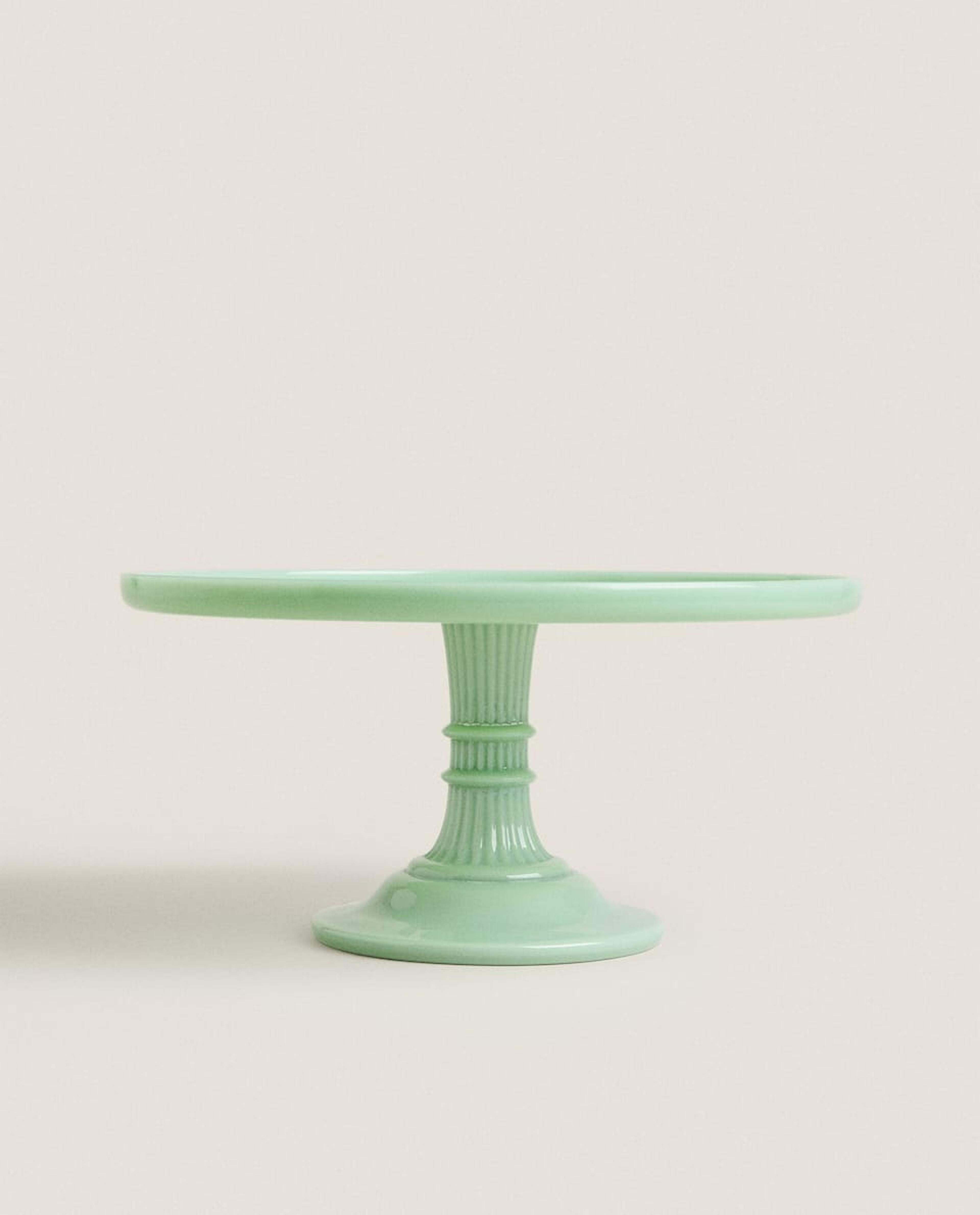 RAISED DESIGN GLASS CAKE STAND -  | Zara Home United States of America