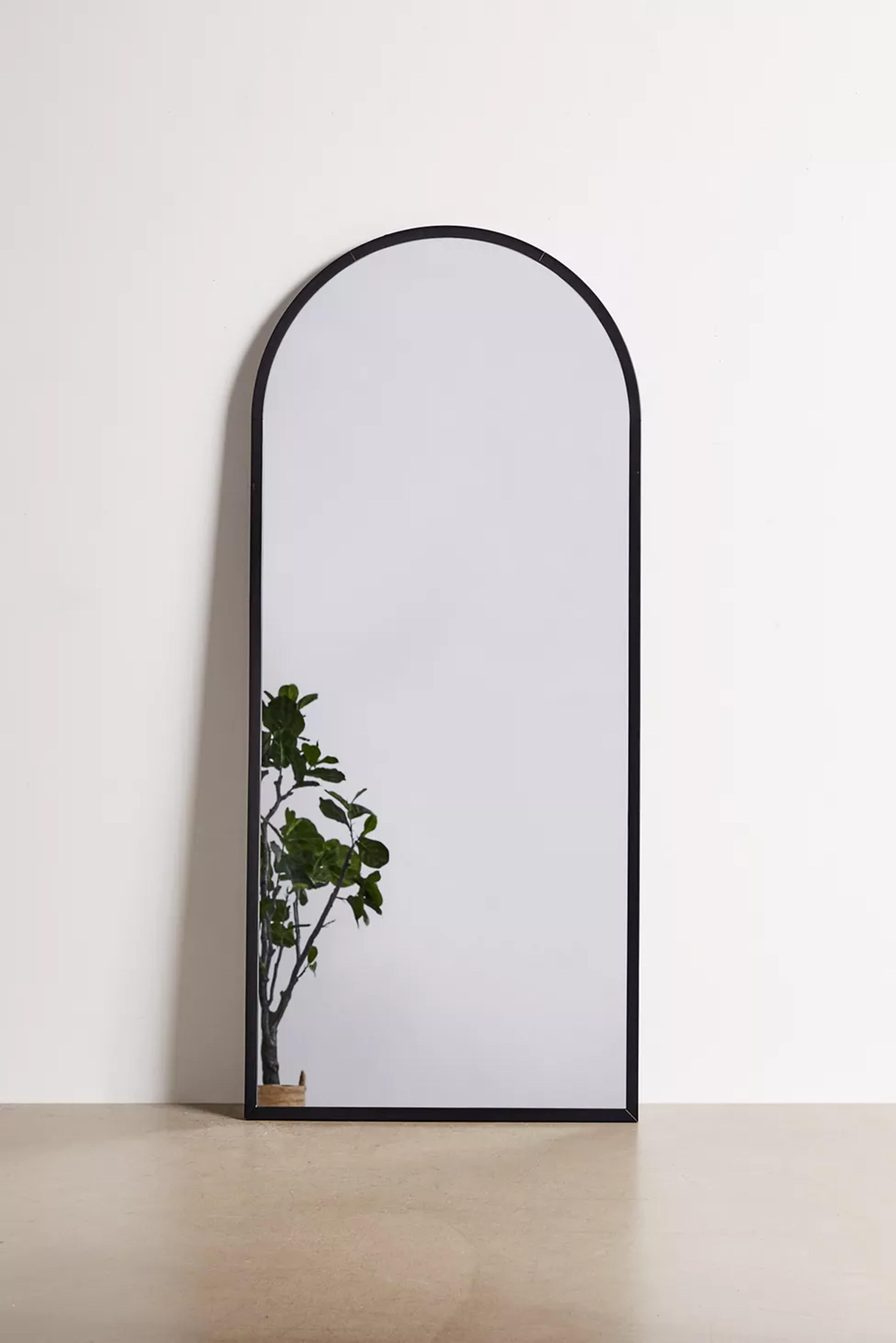 Tabitha Arc Mirror | Urban Outfitters