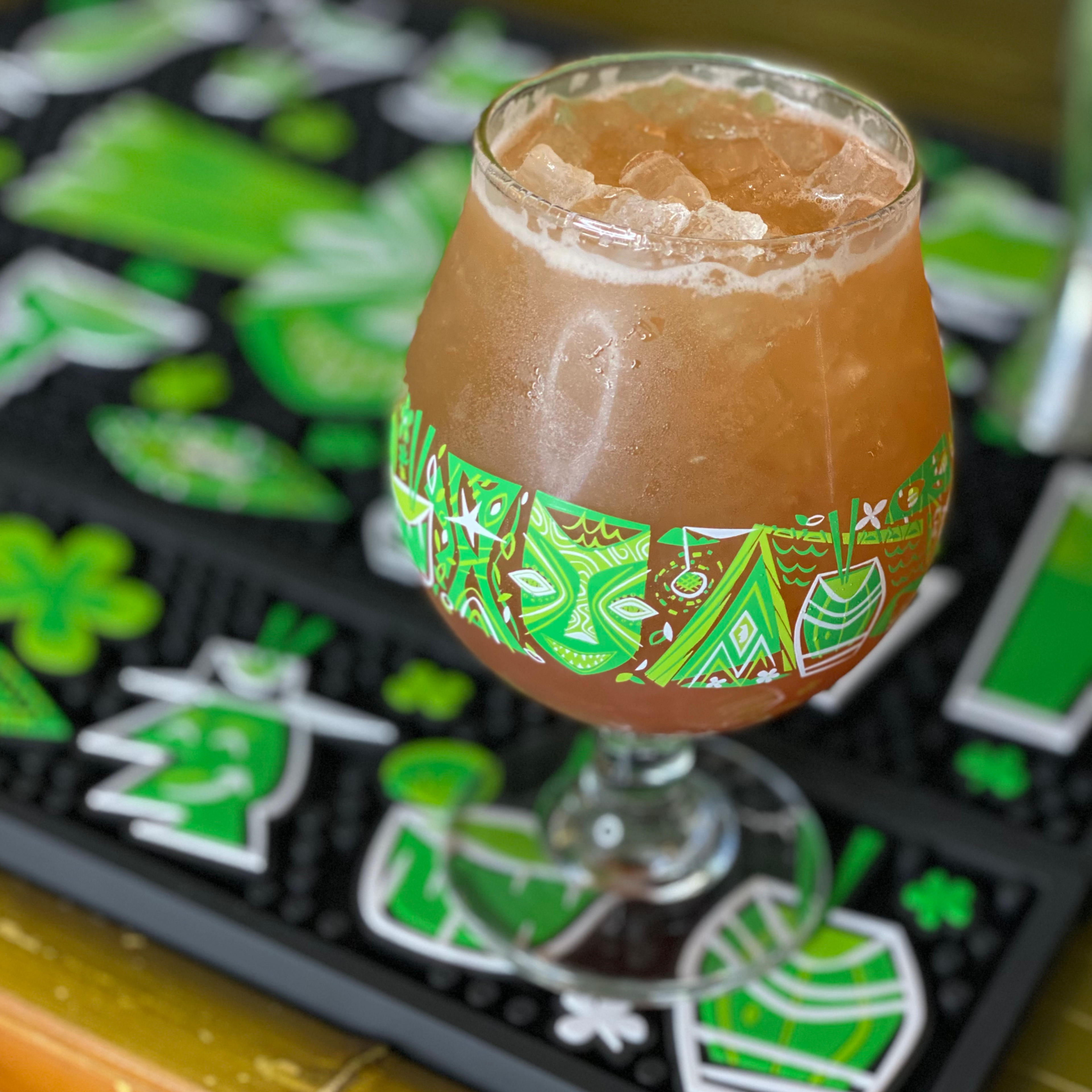 Rum Barrel Glass: Tropical Libations | B-Rex