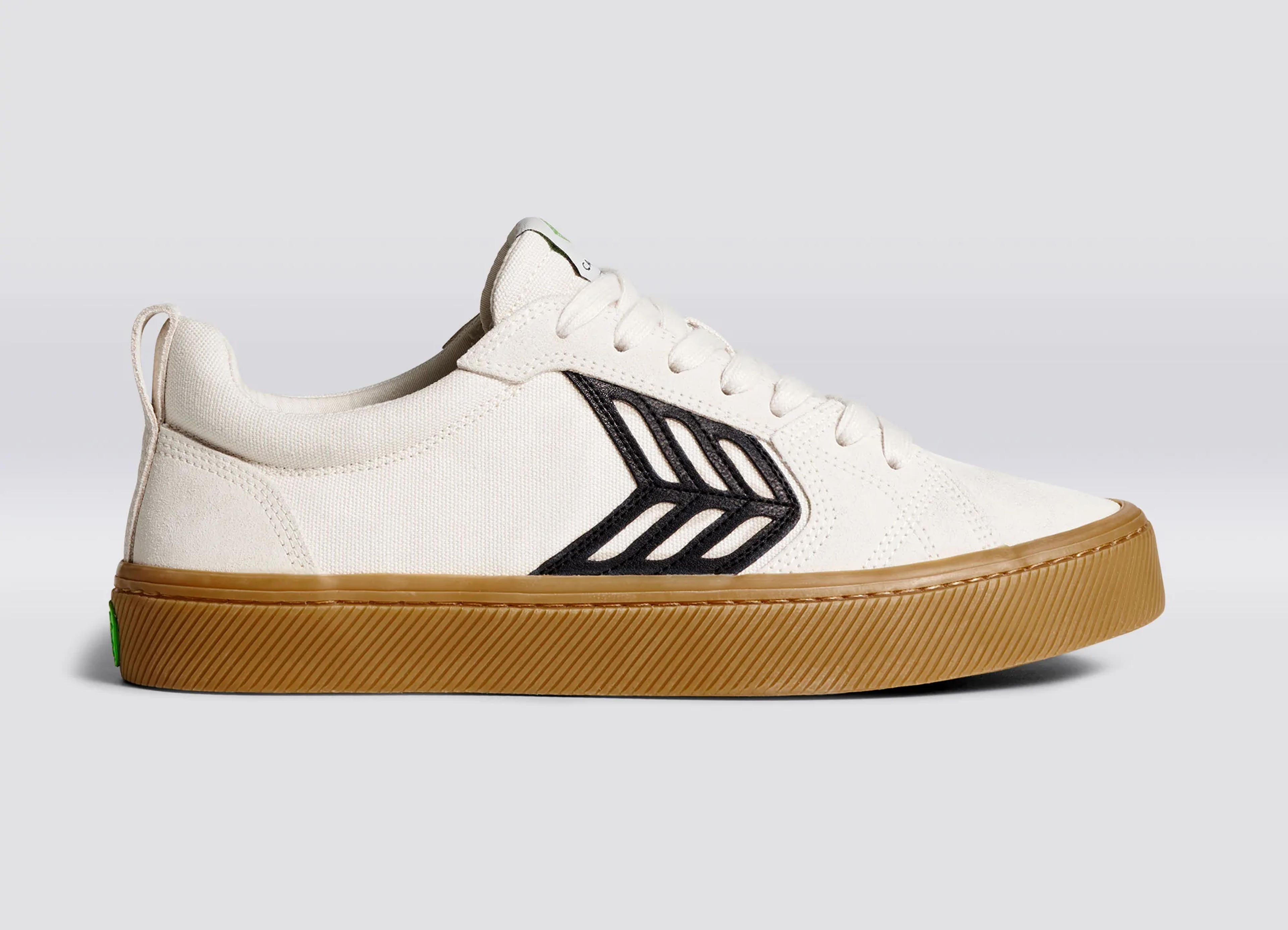 CARIUMA : Men's Low Top Off-White Canvas Gum Sole Sneaker | CATIBA Pro