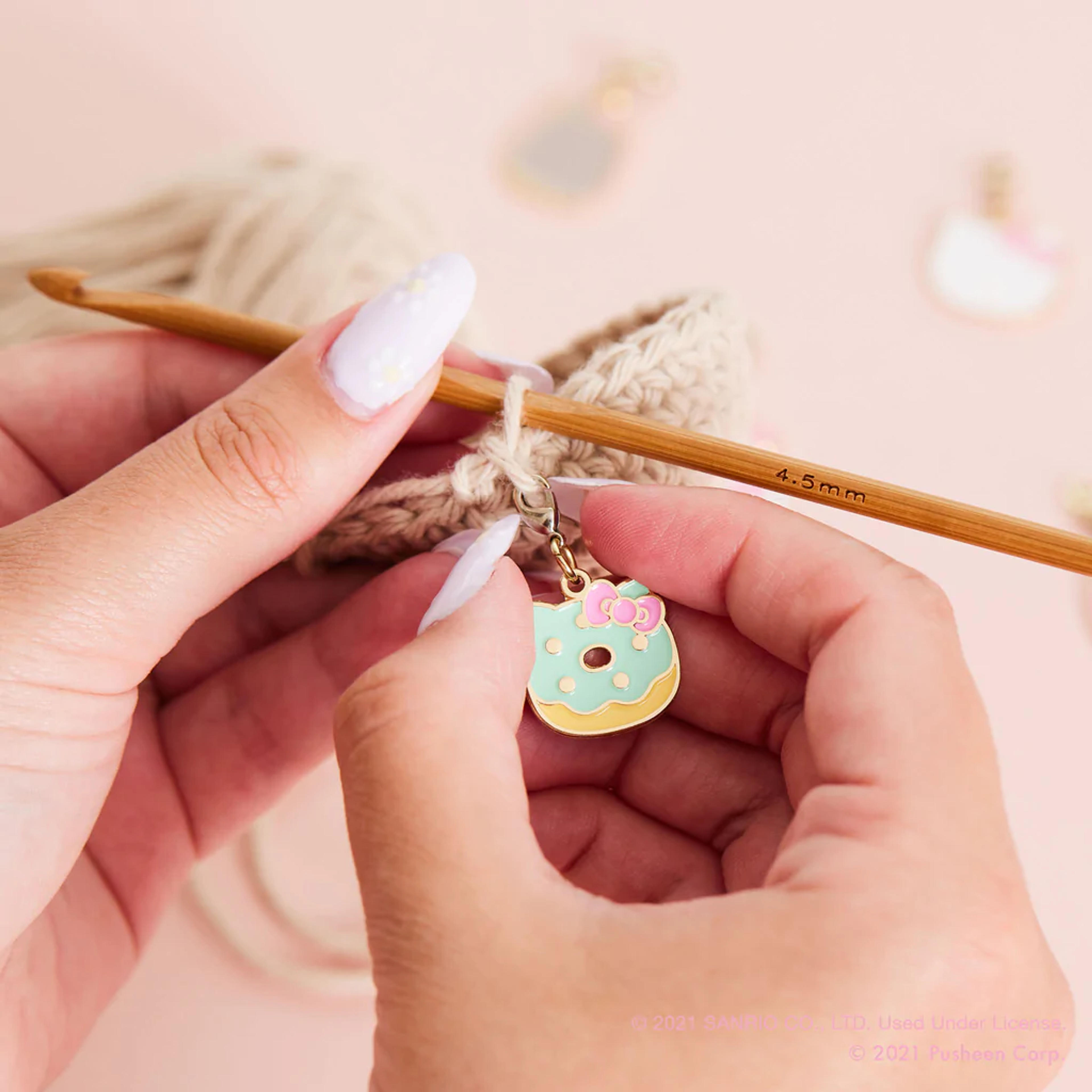 Hello Kitty x Pusheen: Enamel Stitch Markers