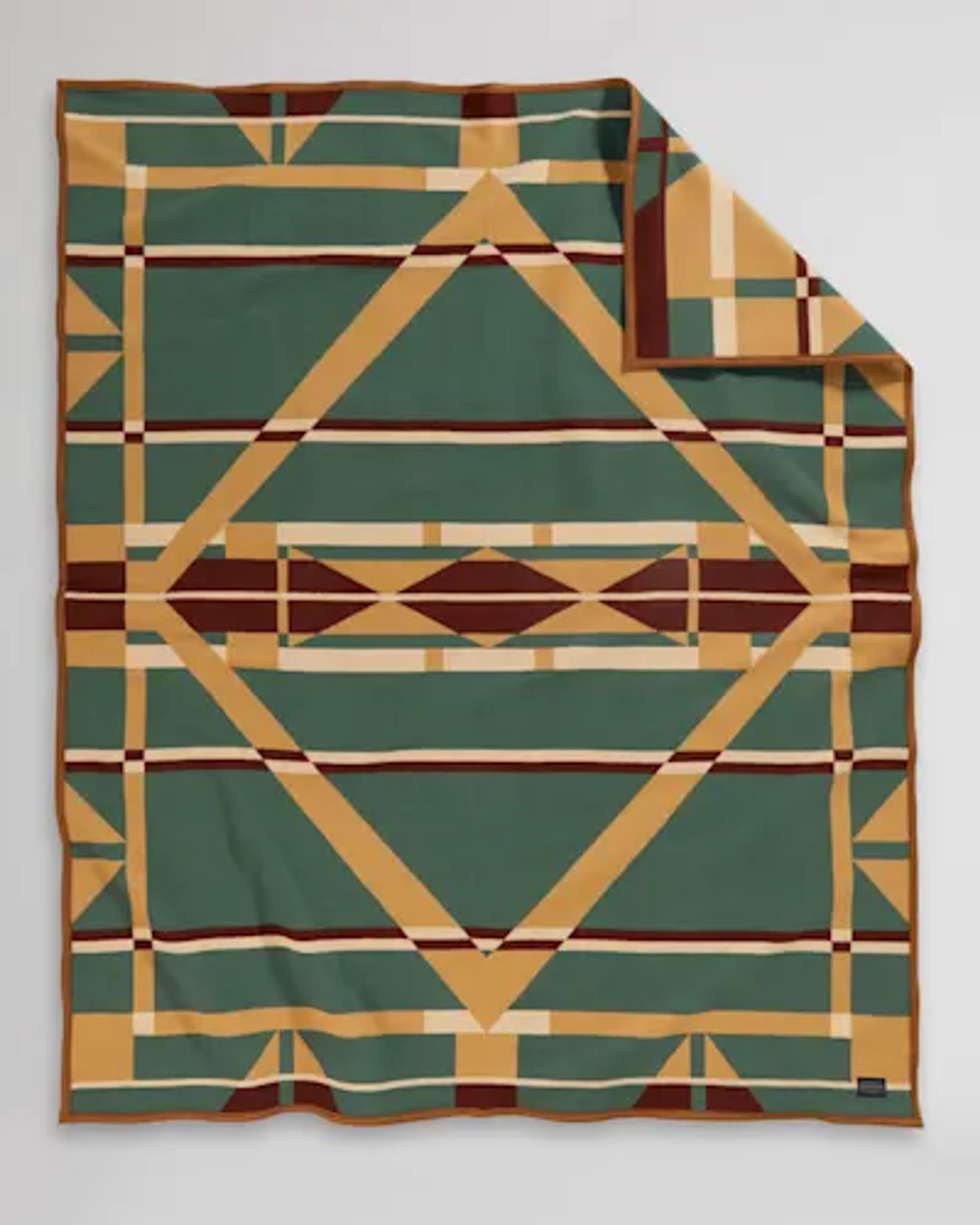 Cedar Canyon Blanket | Pendleton