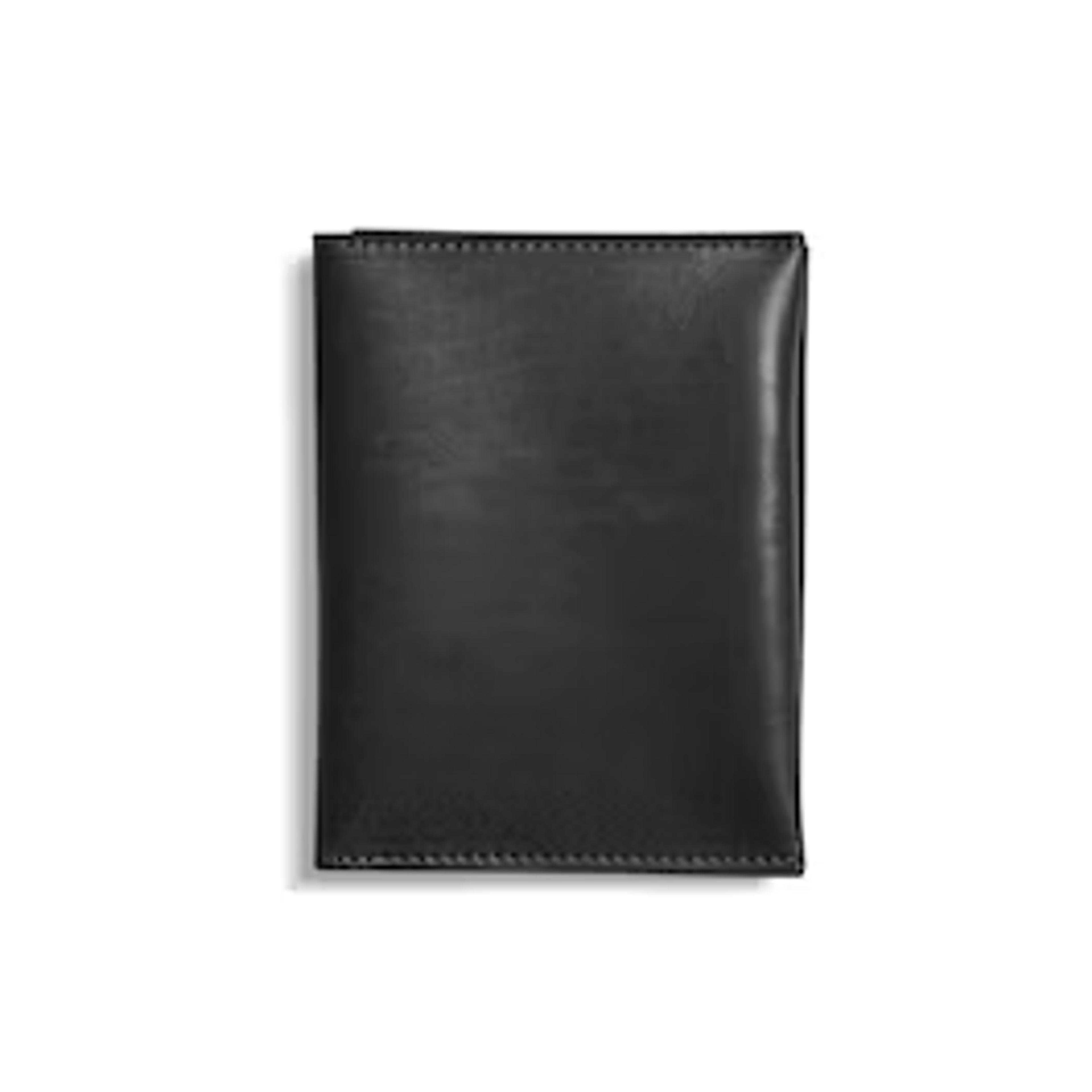 Utility Passport Wallet