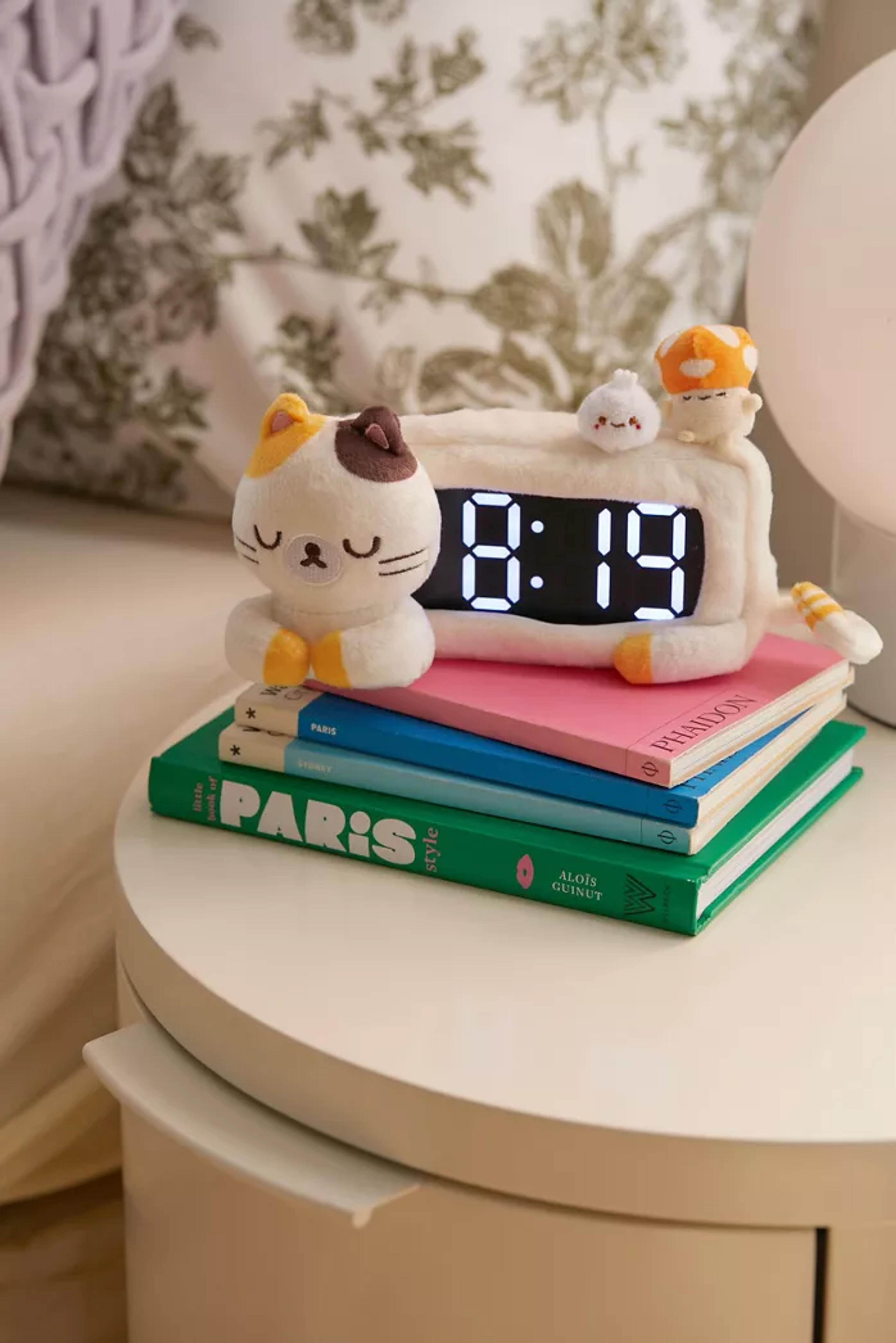 Smoko Cat Plushie Clock | Urban Outfitters