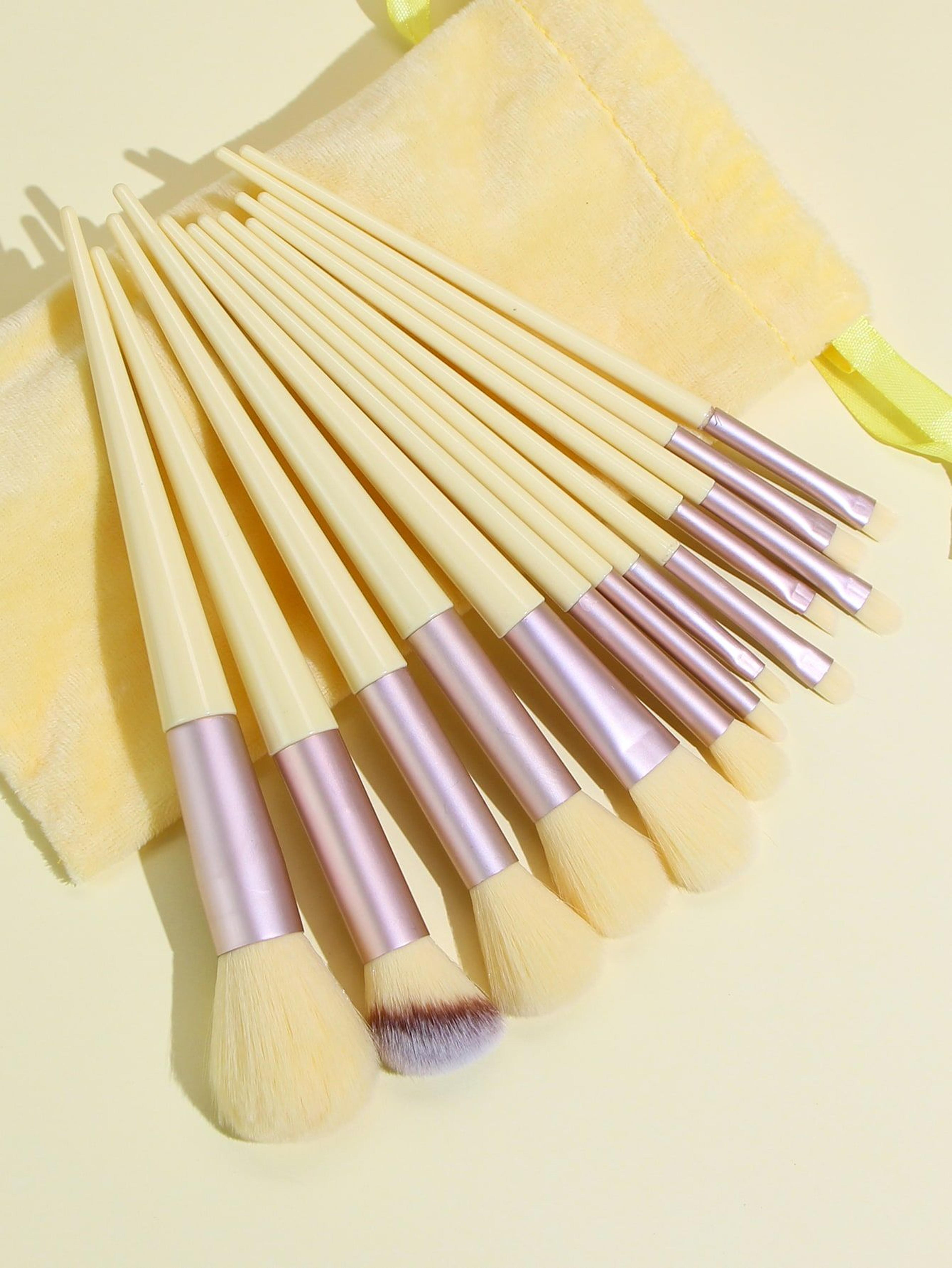 13pcs Makeup Brush Set Decoration,  Let Beauty Makeup Kit Gave 1pc Flannelette Bags, Makeup Brush, Cosmetic Brush