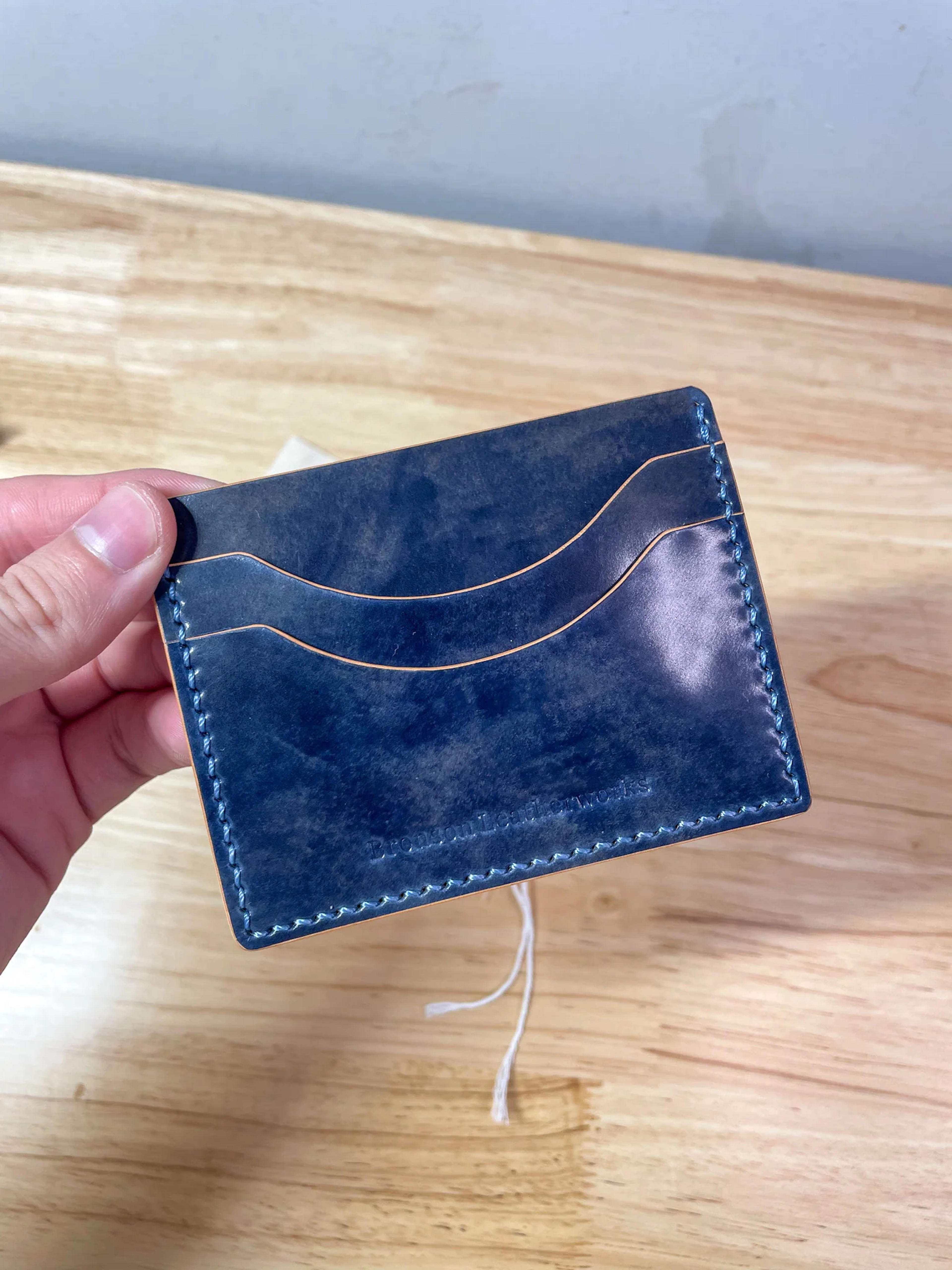 Shell Cordovan Navy Museum Cardholder – Bronson Leatherworks