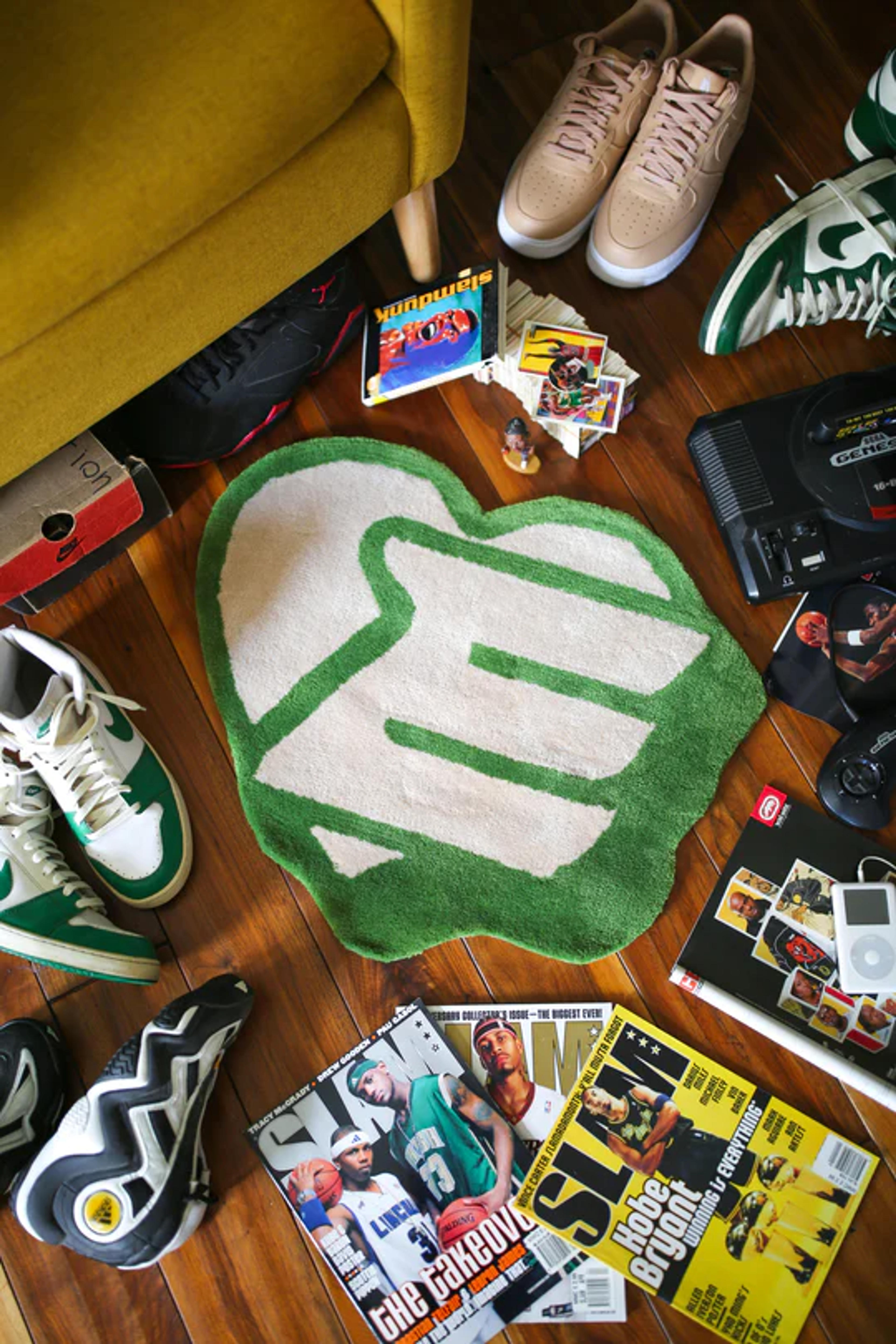 EA$Y® Heart Rug