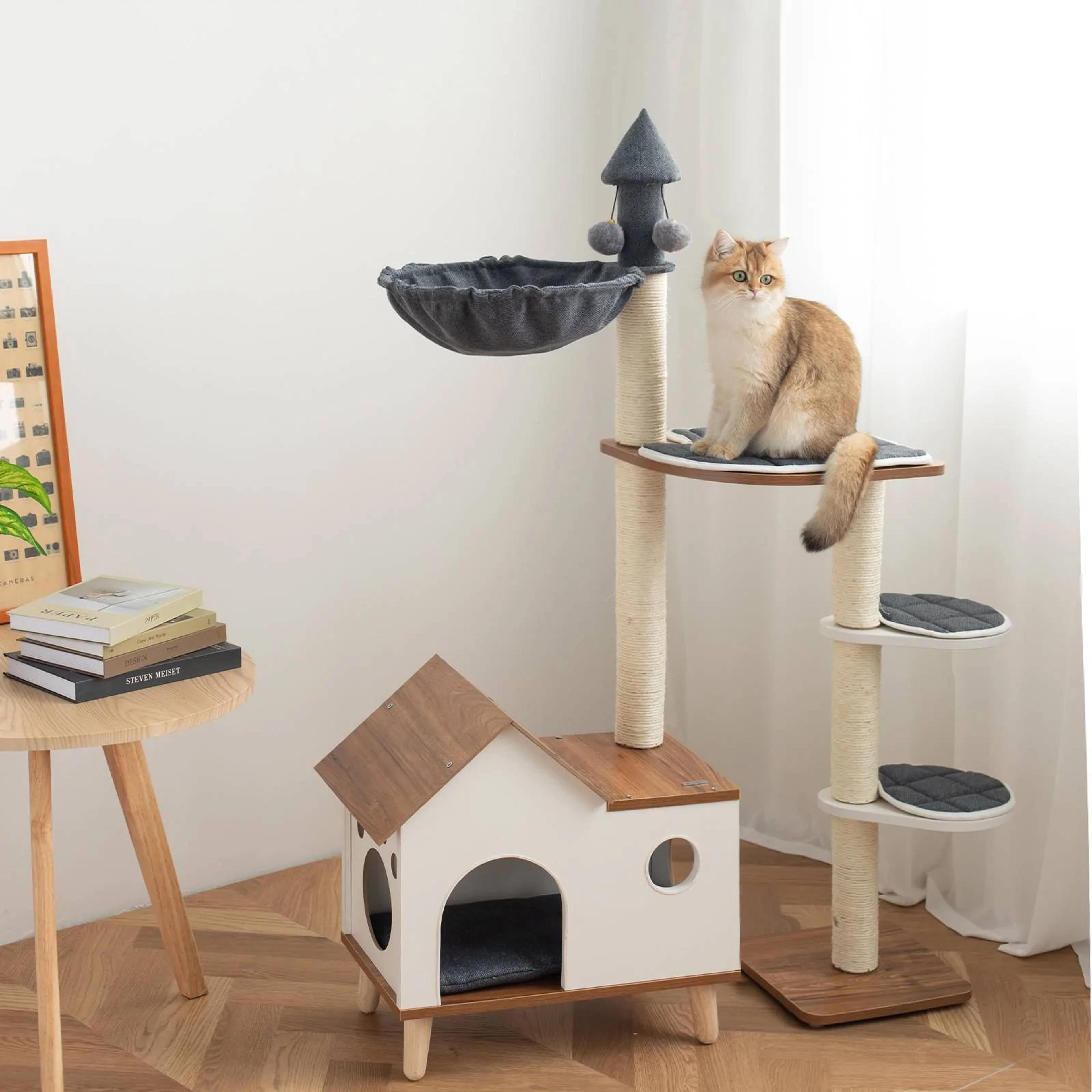 Wooden House Cat Tree