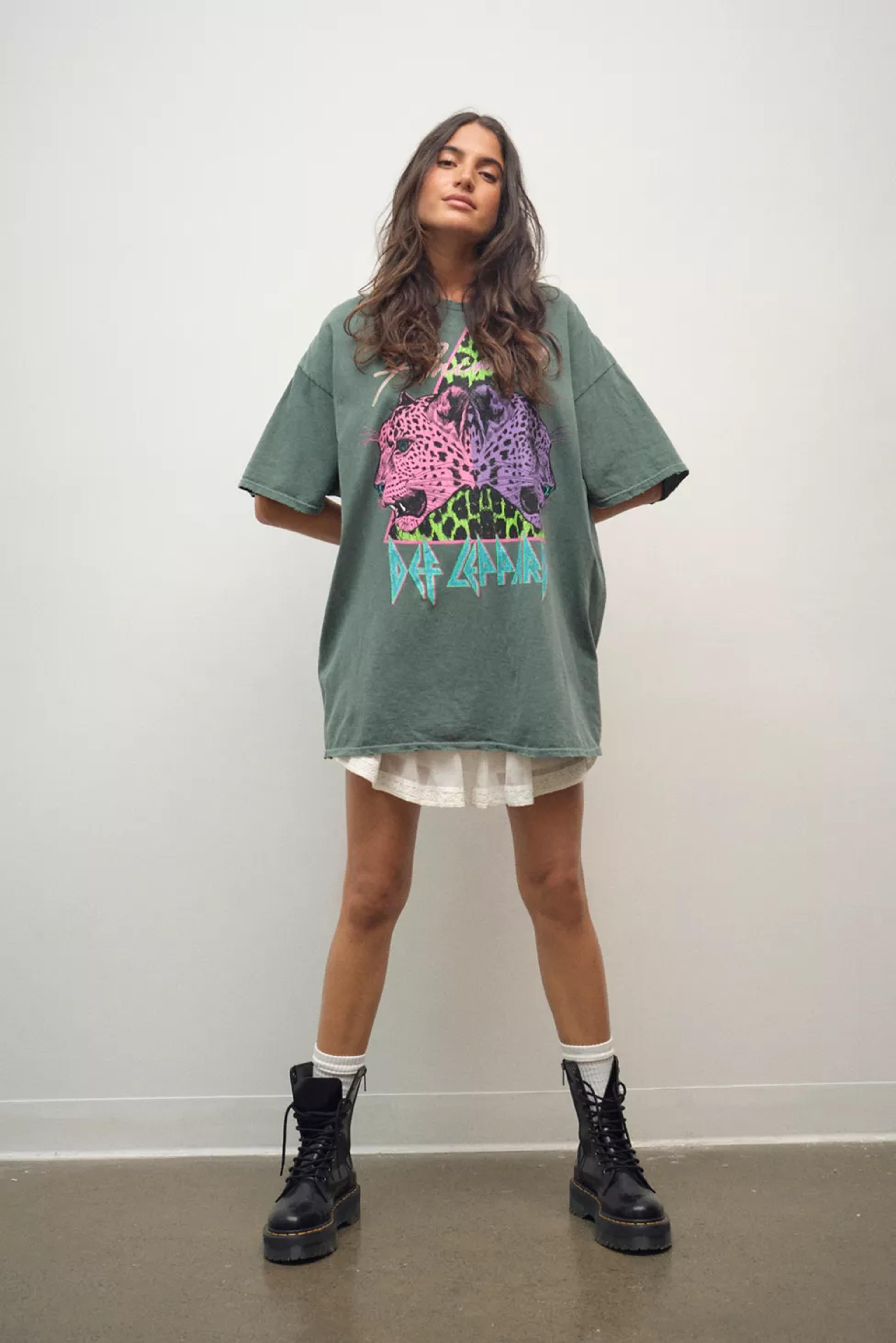 Def Leppard Double Animal T-Shirt Dress | Urban Outfitters