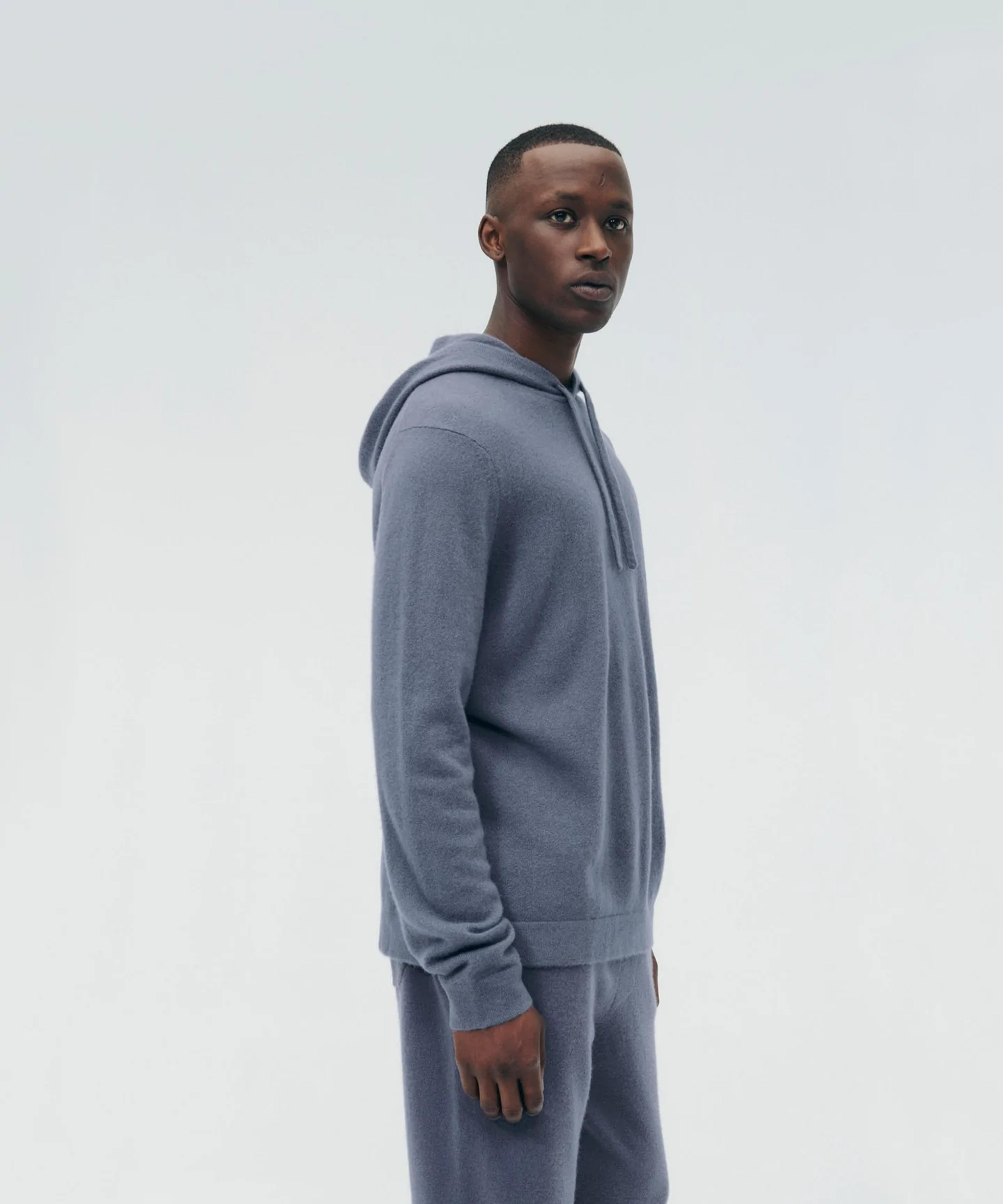 The Essential Cashmere Hoodie – NAADAM