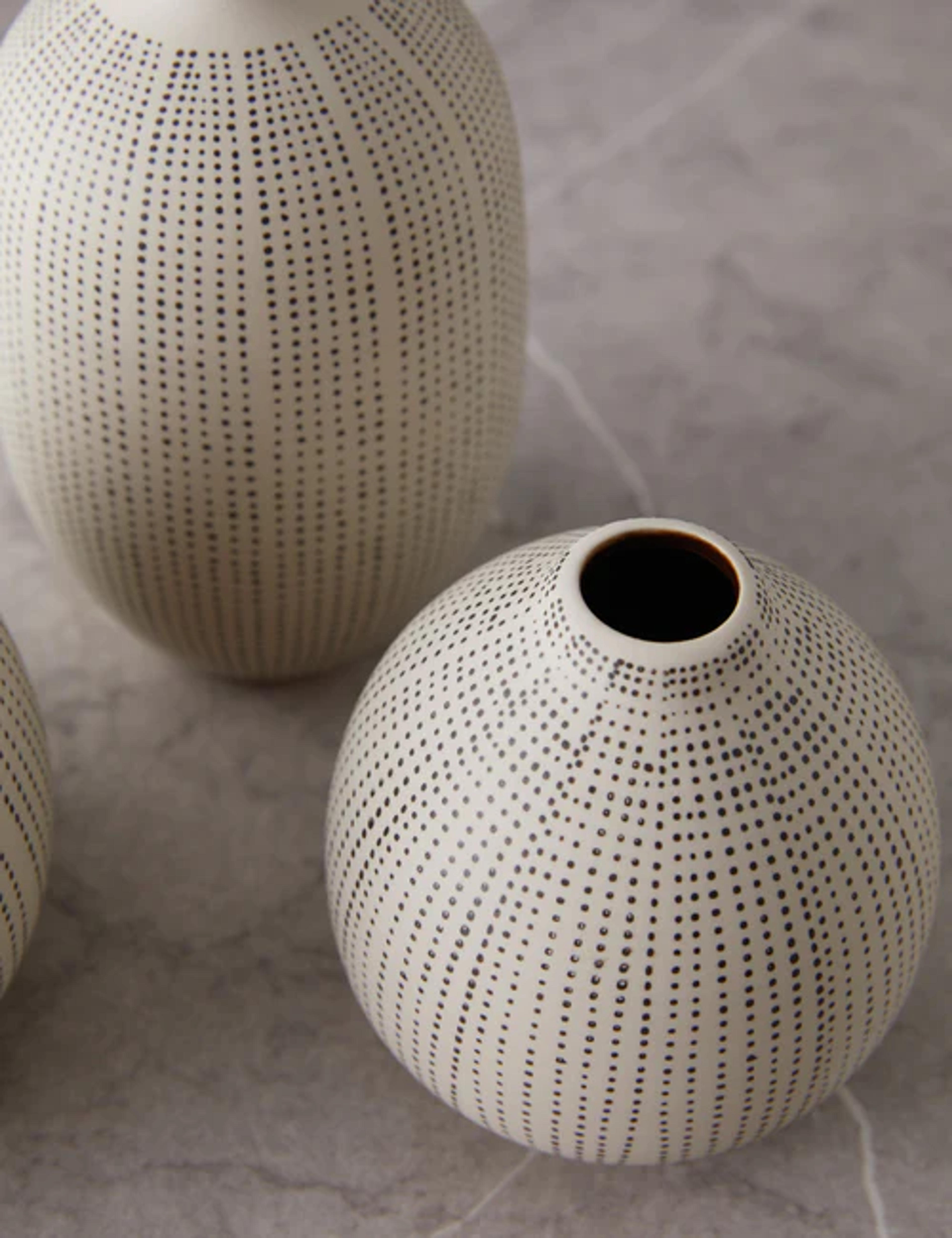 Mercado Stoneware Vases - Set of 3