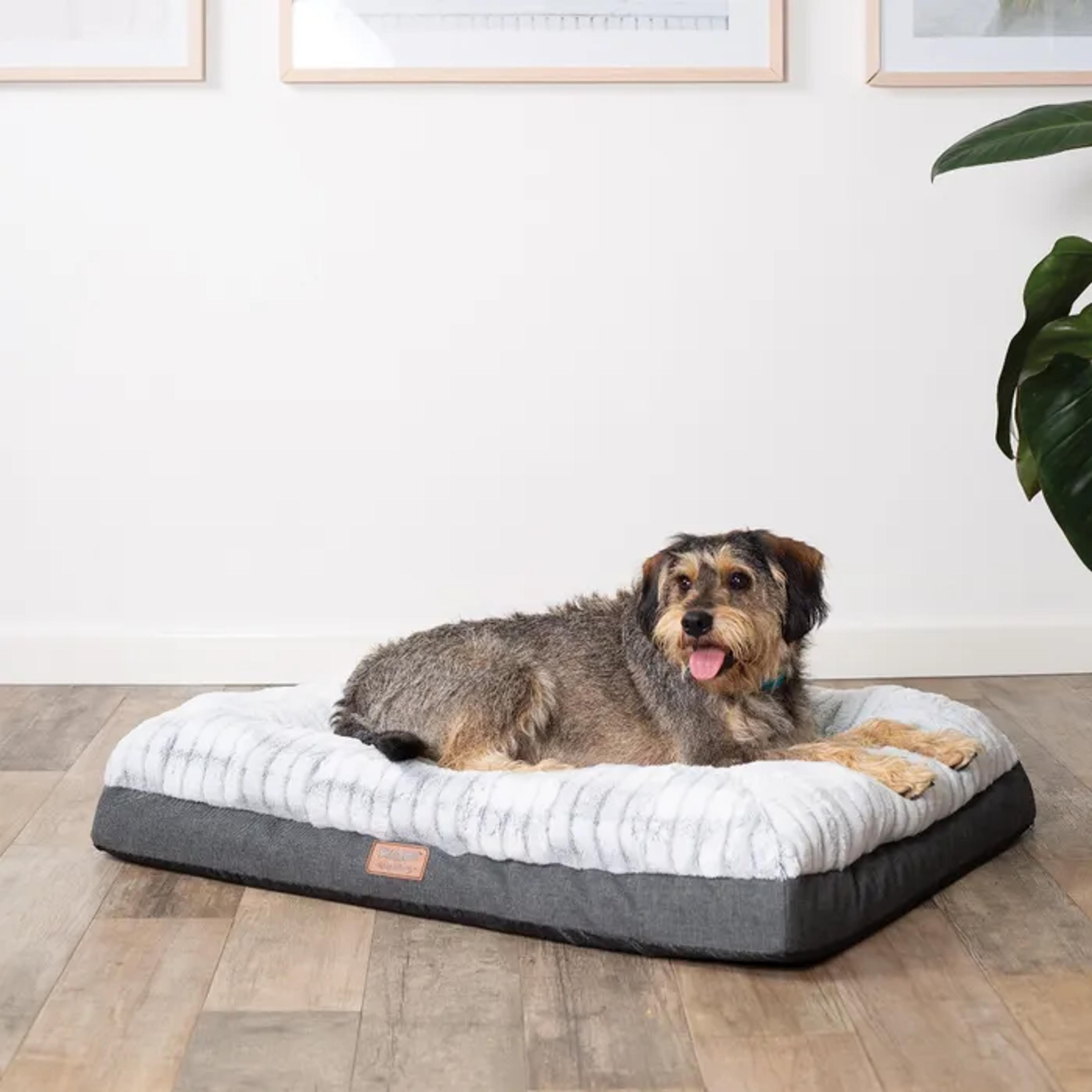 Kazoo Cloud Dog Comfort Dog Bed Grey / Black Medium