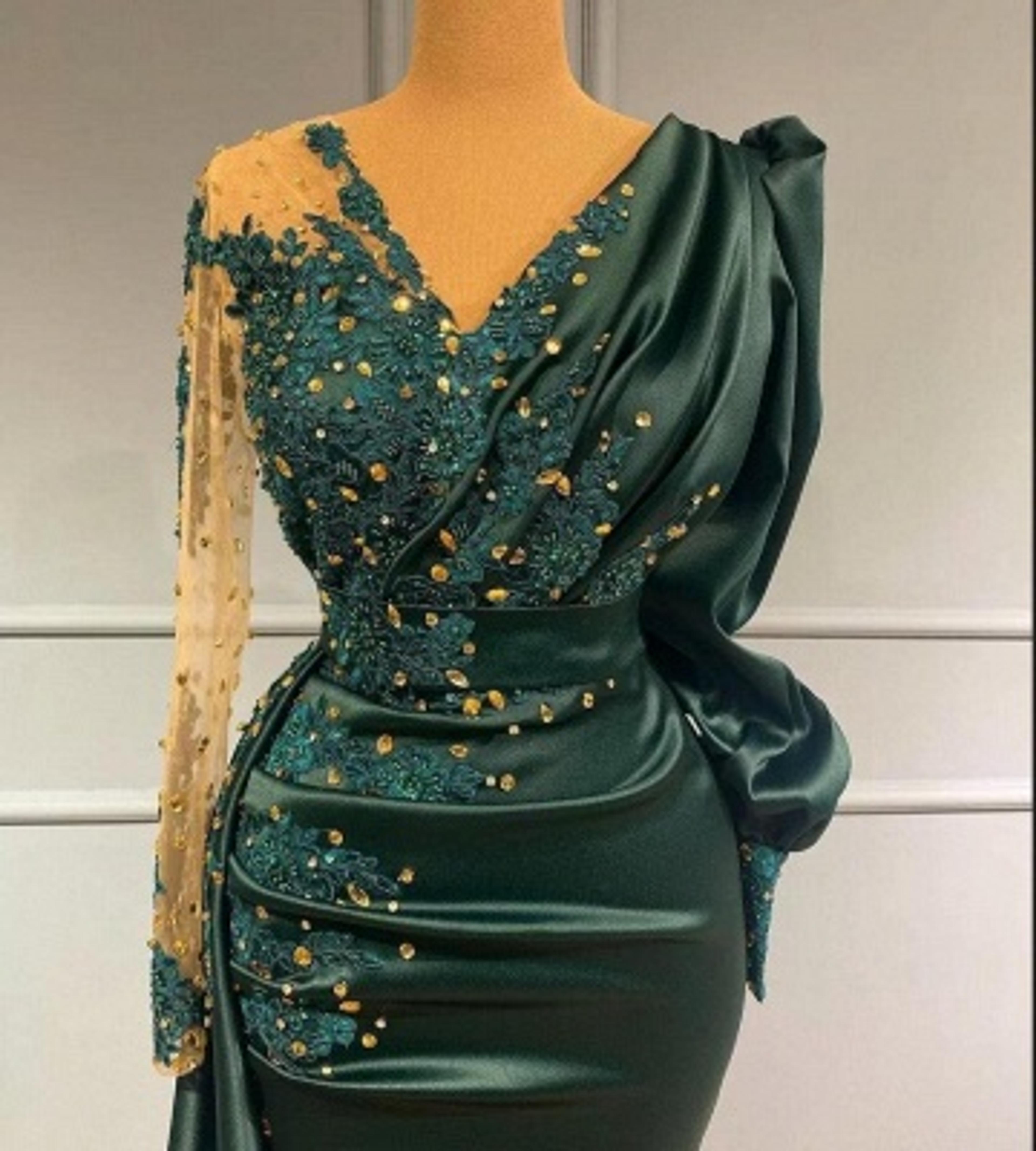 Stylish V-Neck Jade Long Prom Dress Long Sleeves Satin Beads Evening Maxi Dress | Babyonlinewholesale