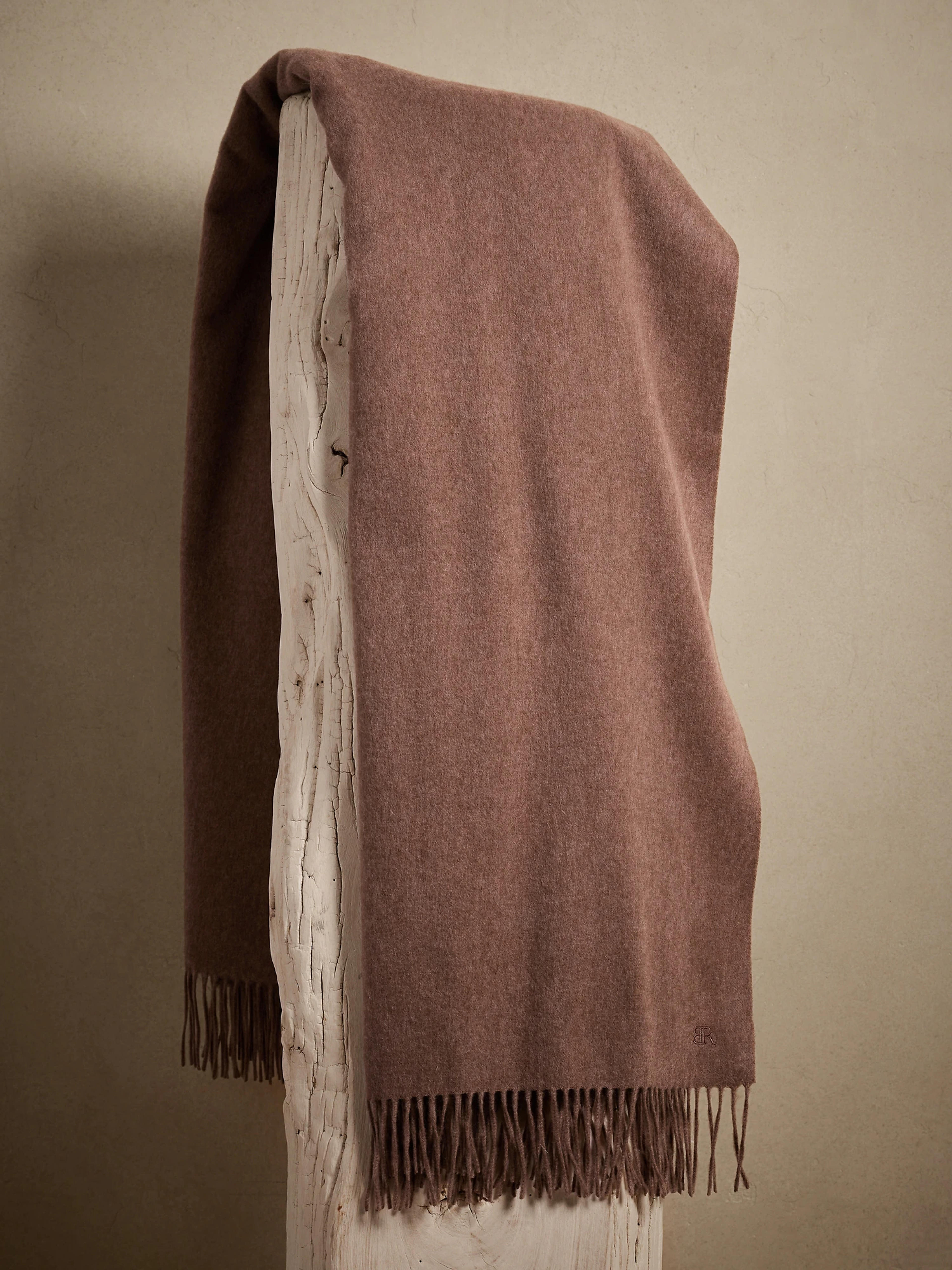 Forever Cashmere Throw Blanket | Banana Republic