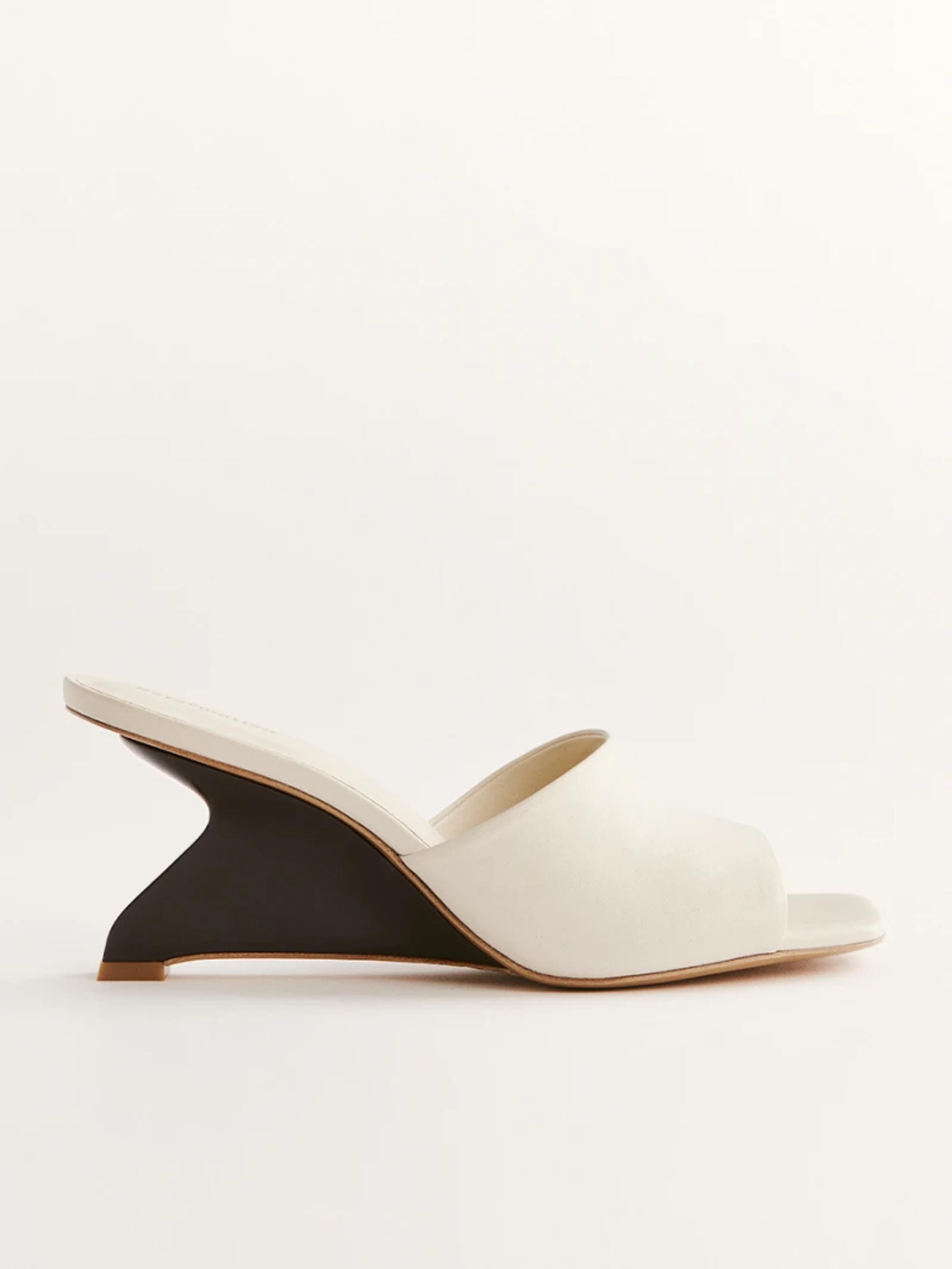 Enya Wedge Sandal - Sustainable Shoes | Reformation