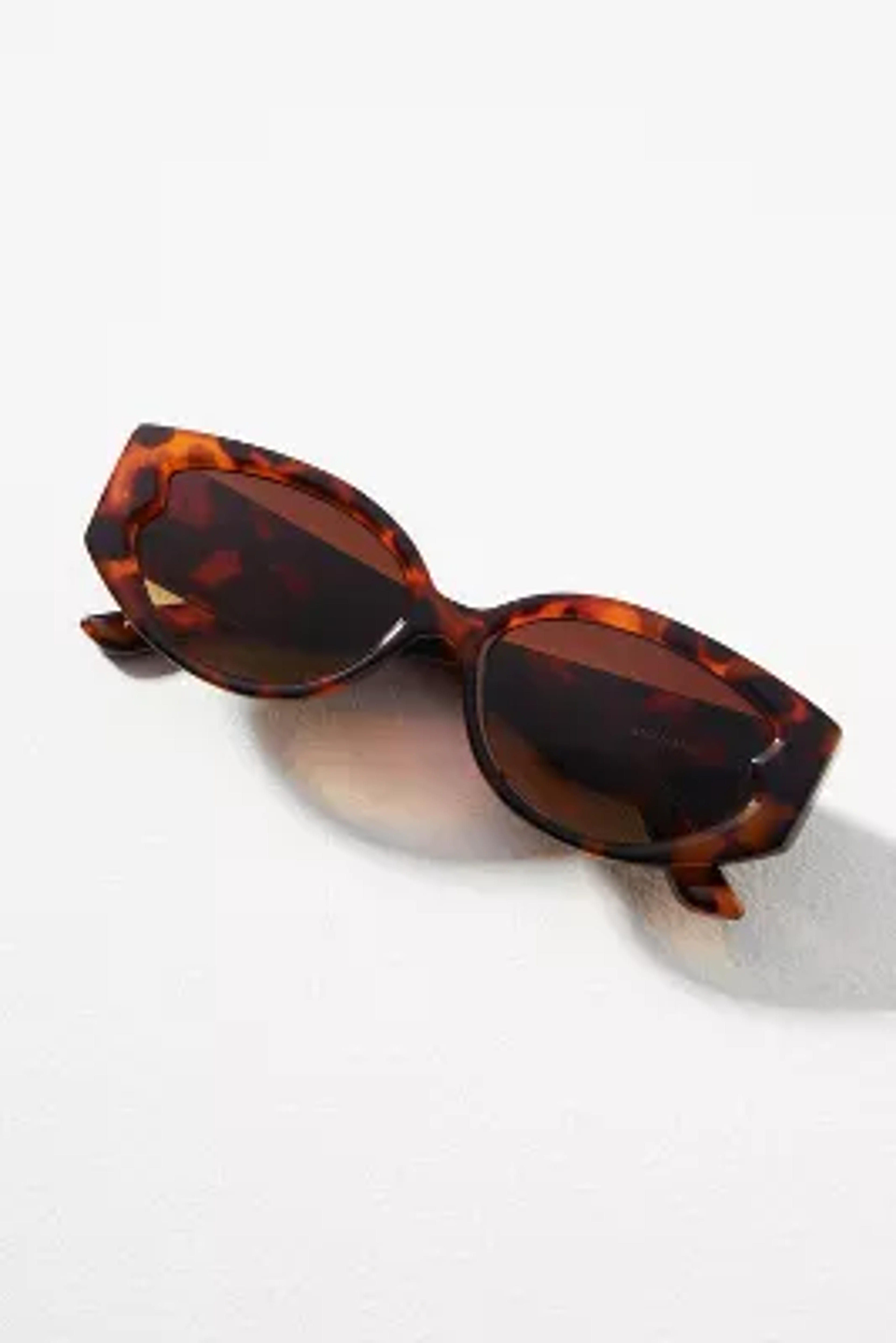 Almond Tortoiseshell Sunglasses | Anthropologie