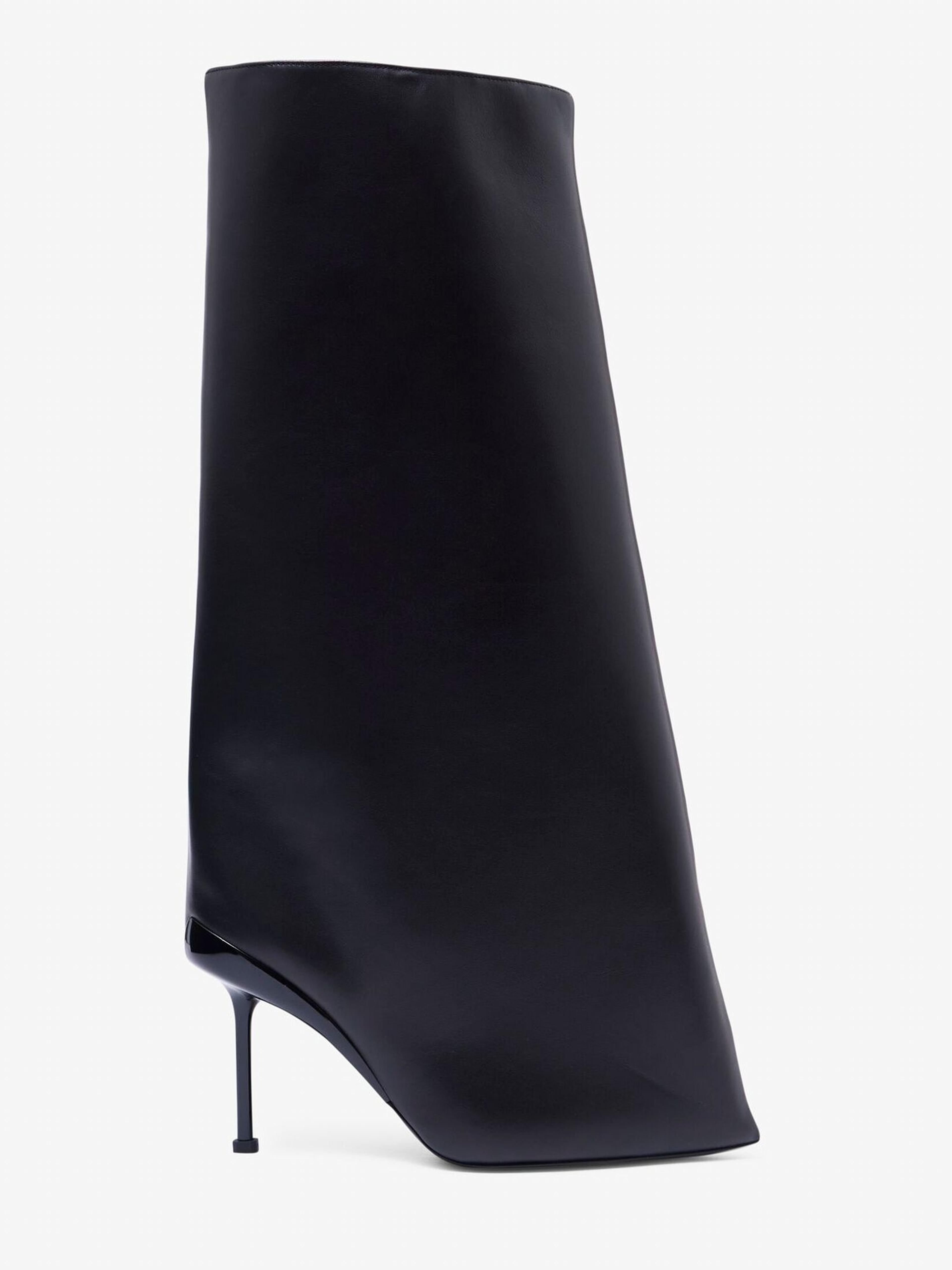 Slash Flare Boot in Black | Alexander McQueen US