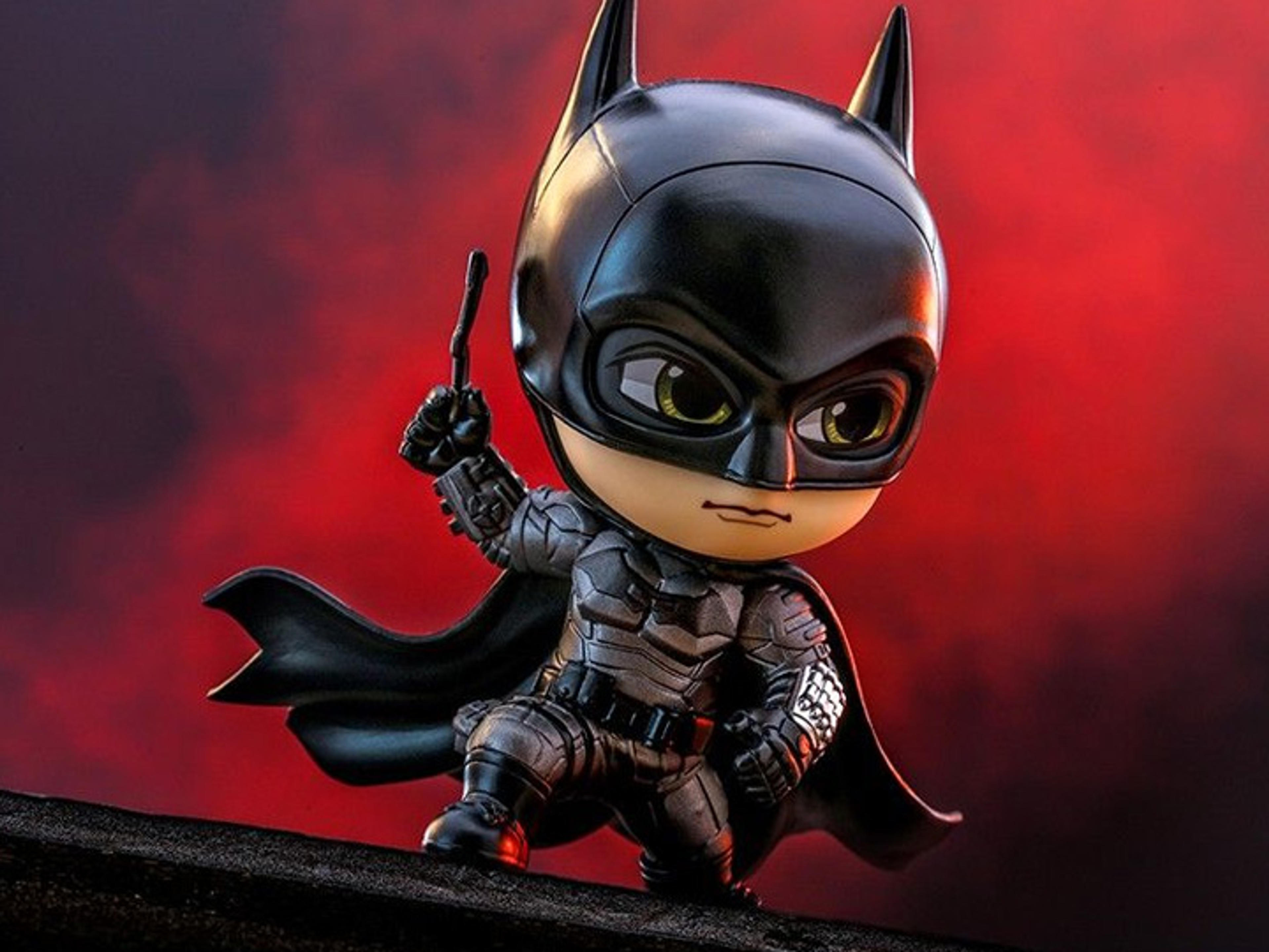 The Batman Cosbaby Batman (With Batarang)