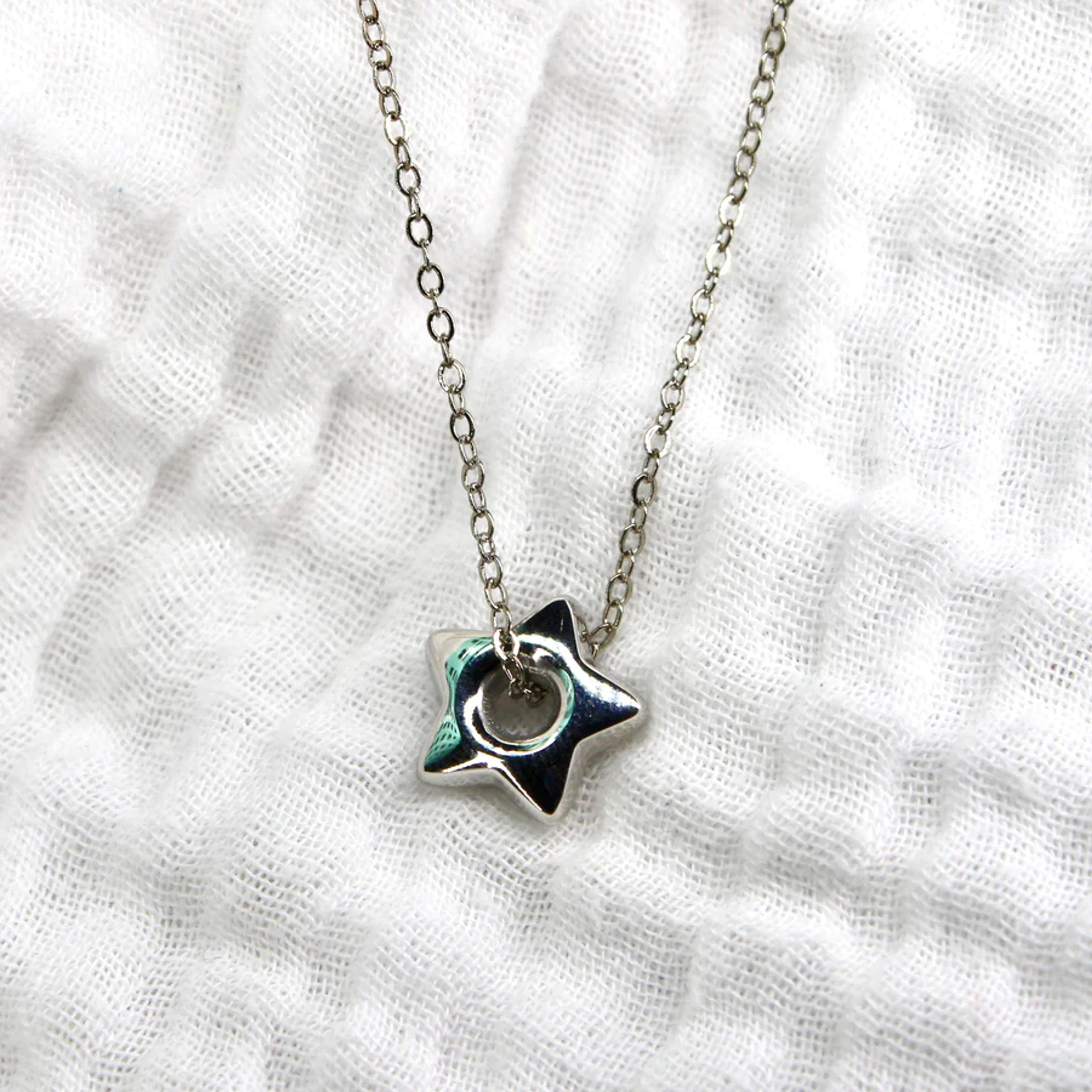 Puffy Star Necklace