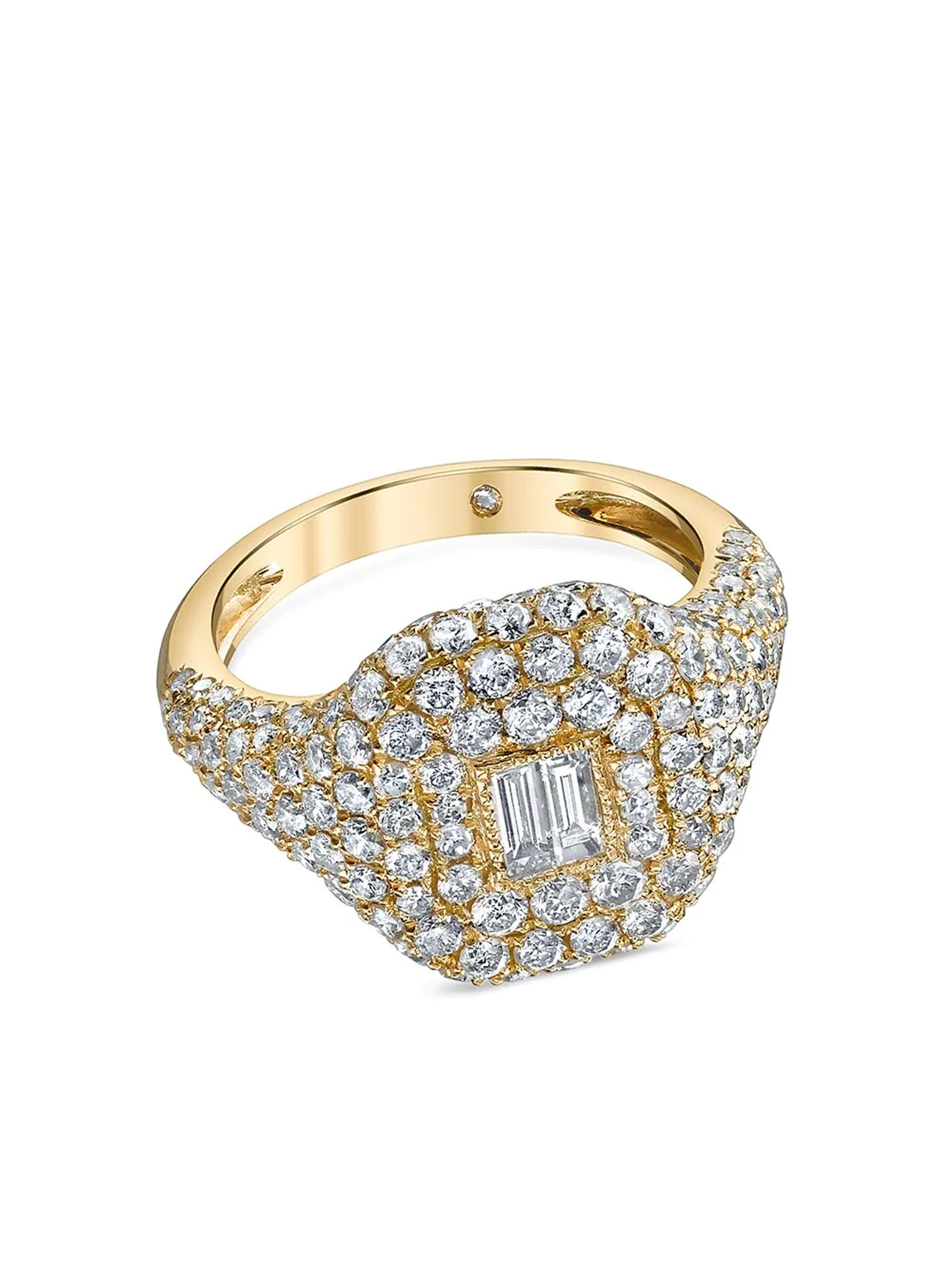 SHAY 18kt Yellow Gold Diamond Baguette Pavé Ring - Farfetch