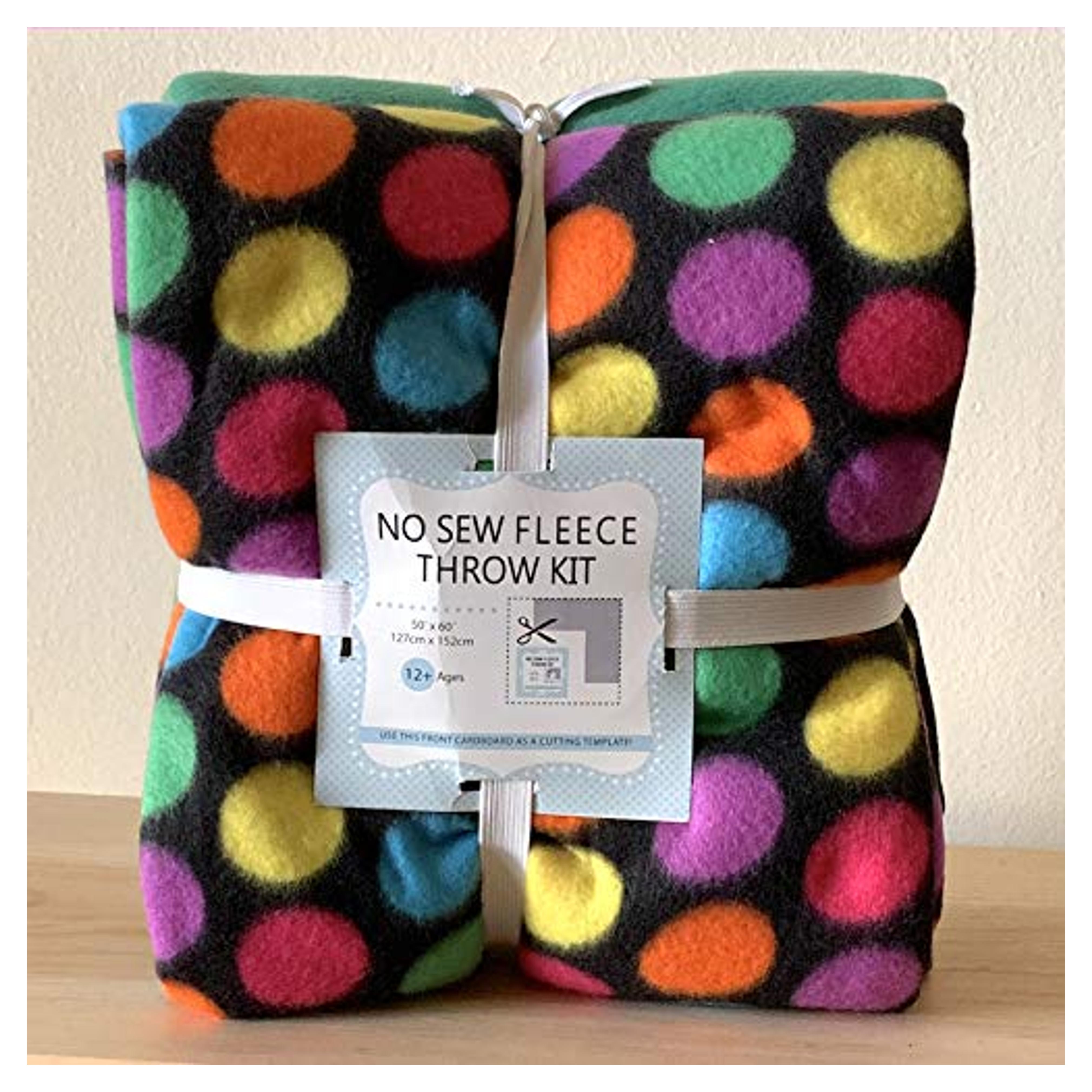 Dots Get Funky No-Sew Throw Blanket Anti-Pill Fleece Fabric Kit (50x60)