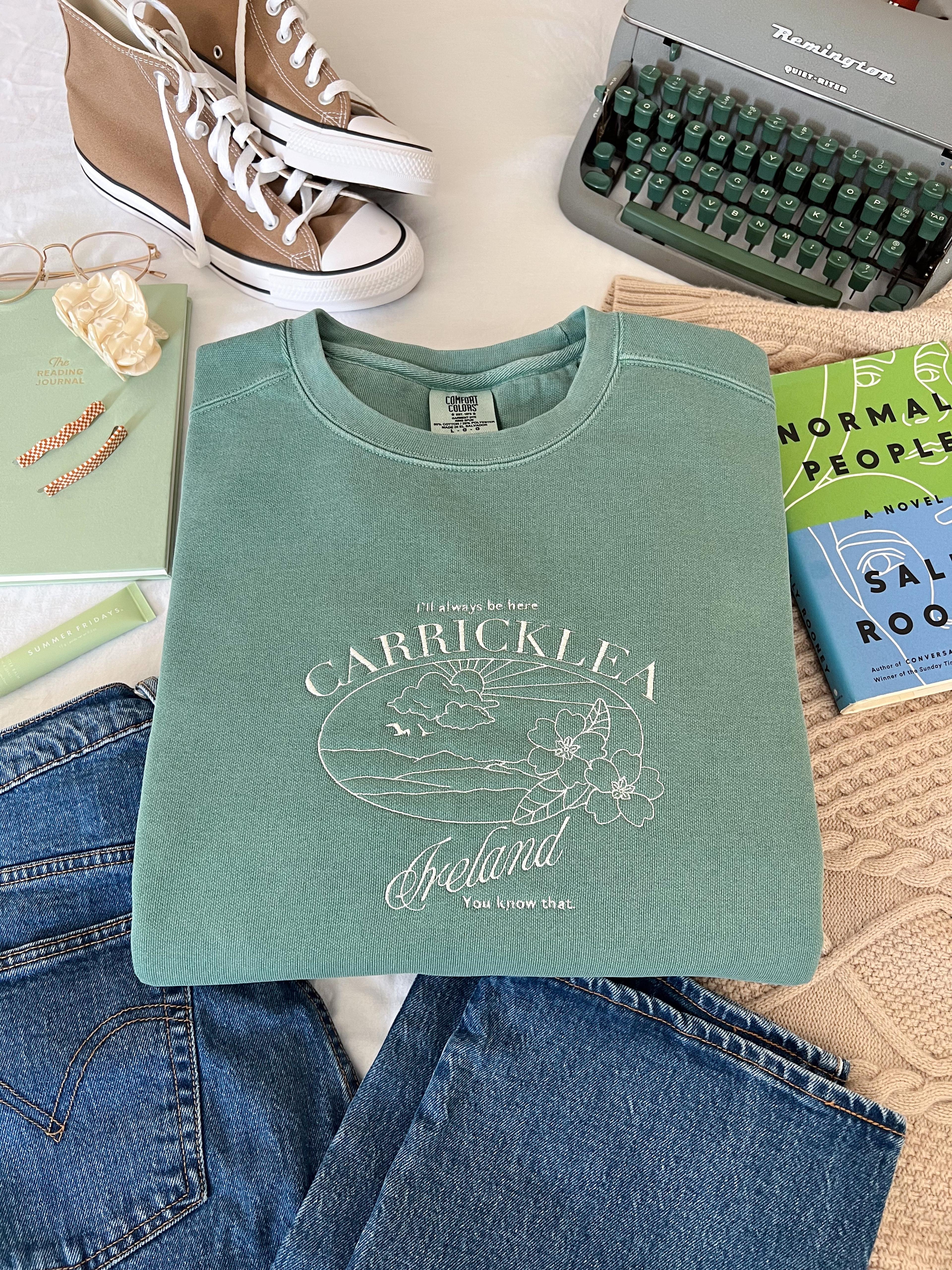 Carricklea Ireland Embroidered Crewneck – bibliostyles