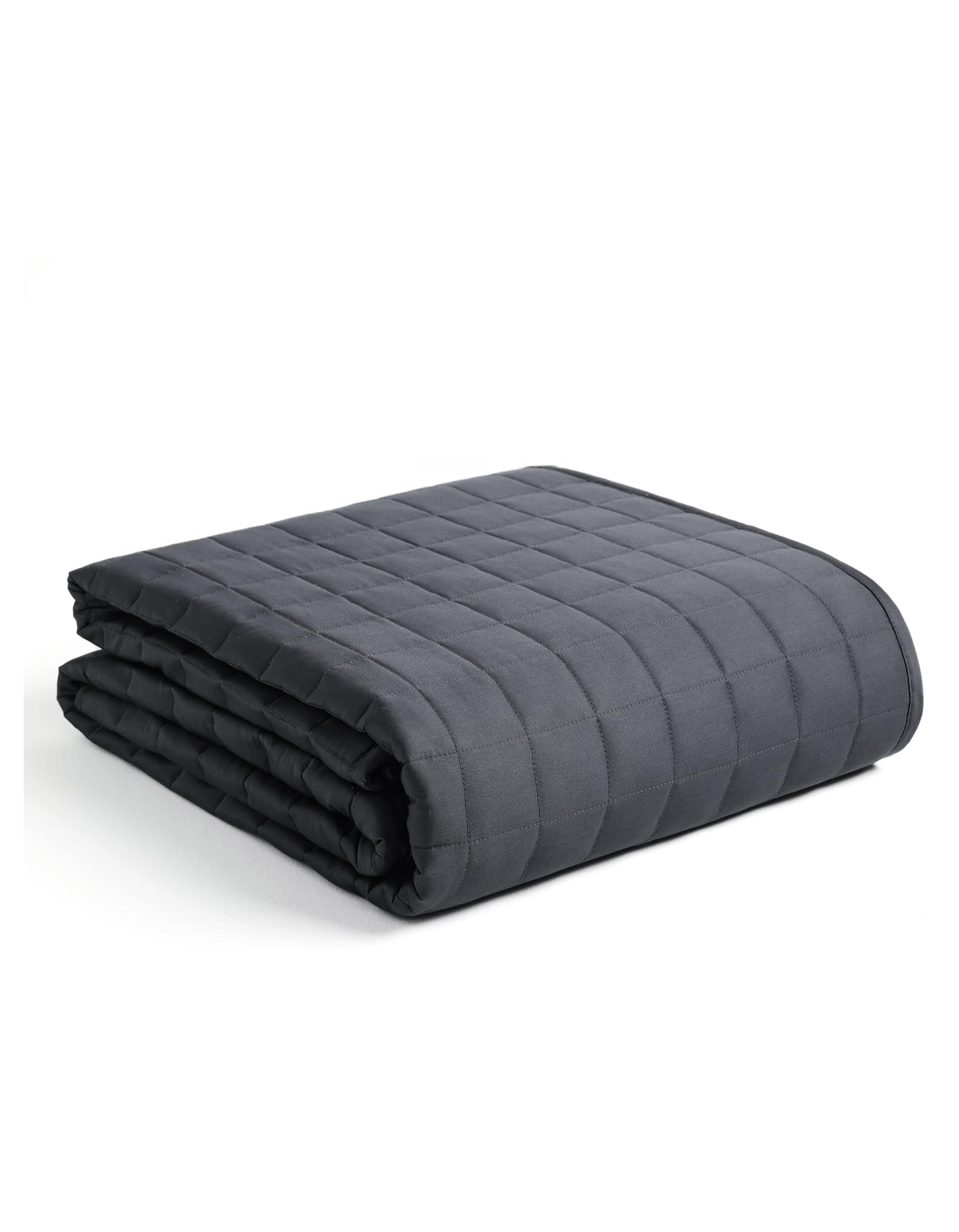 YnM Exclusive 15lbs Weighted Blanket, Smallest Compartments with Glass Beads, Bed Blanket for One Person of 140lbs, Ideal for Twin or Full Bed (48x72 Inches, 15 Pounds, Dark Grey) 48 in x 72 in 15 lb Dark Grey丨microfiber丨exclusive