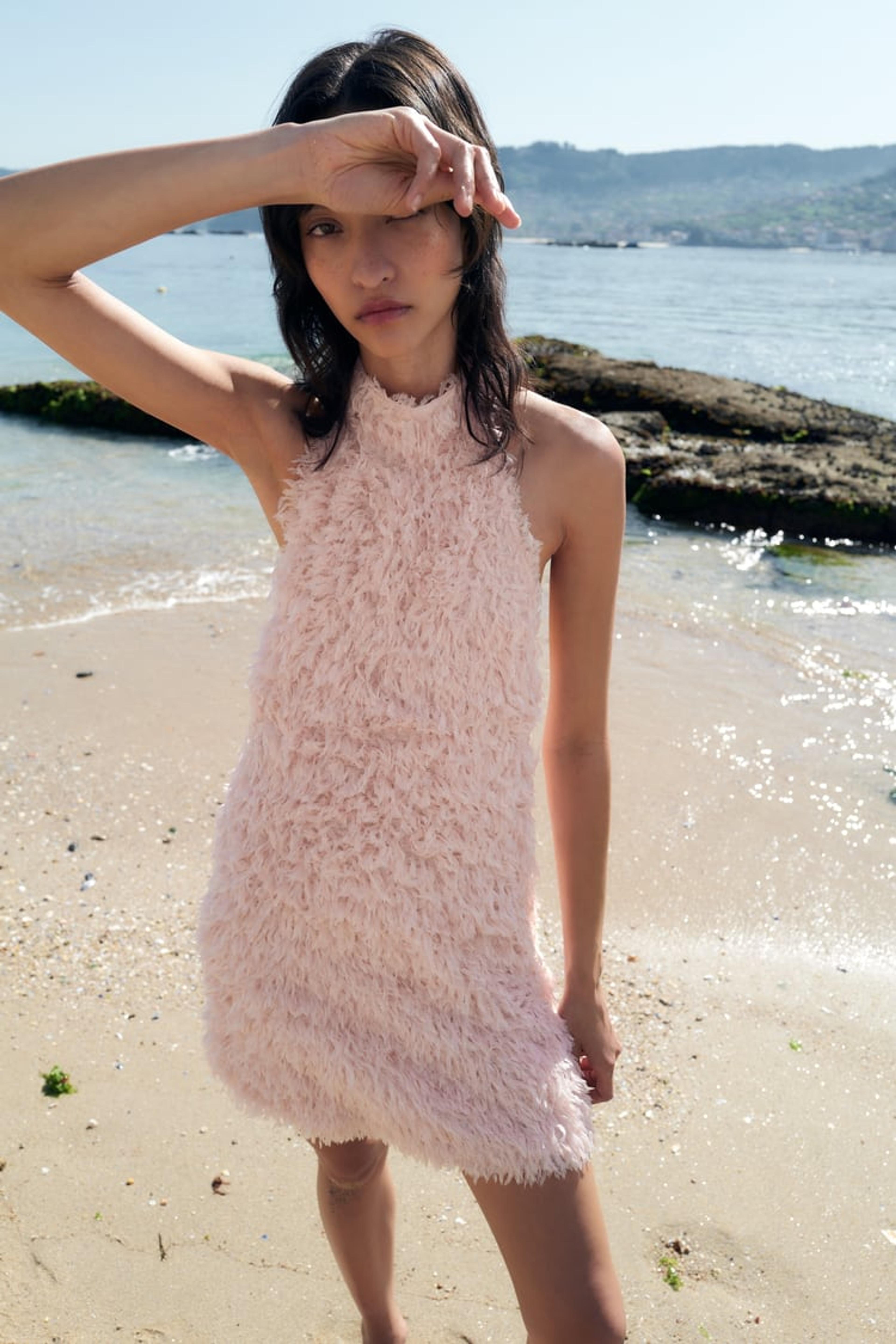 FEATHERY KNIT HALTER DRESS - Pale pink | ZARA United States