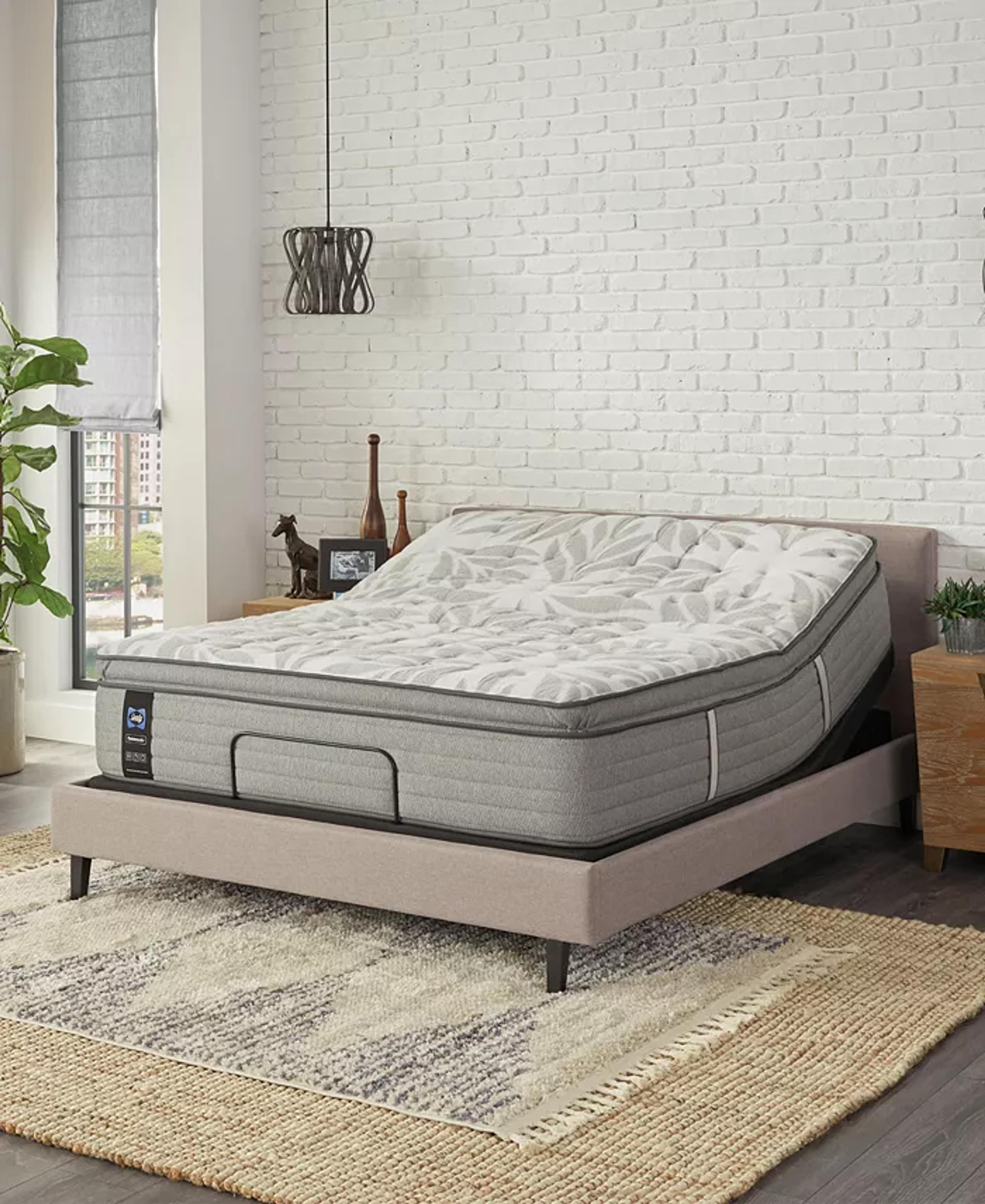 Sealy Posturepedic Silver Pine 15" Medium Euro Top Mattress- Queen - Macy's