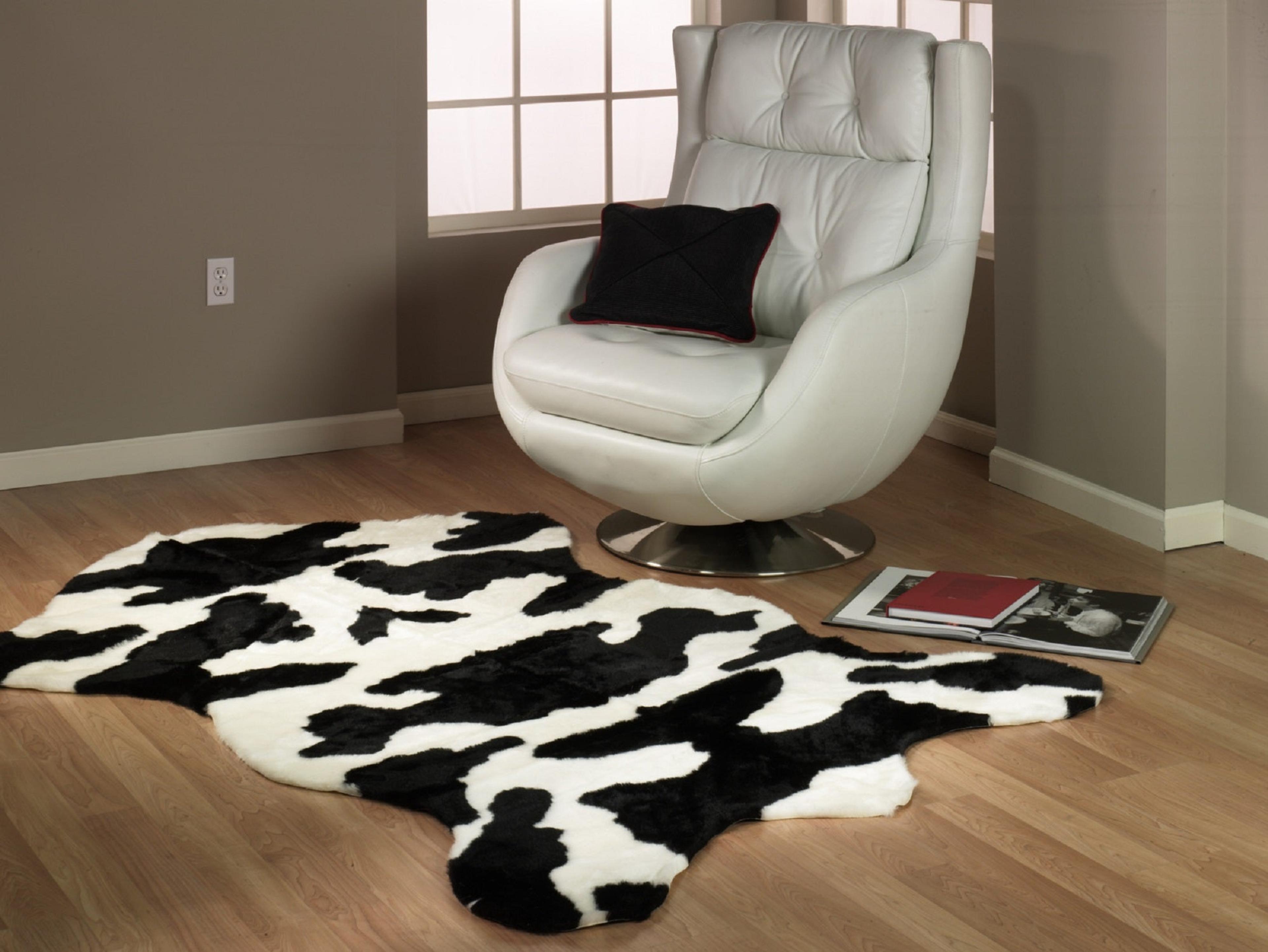 Cow Faux Fur Area Rug - White / 5'x7' - Dormify