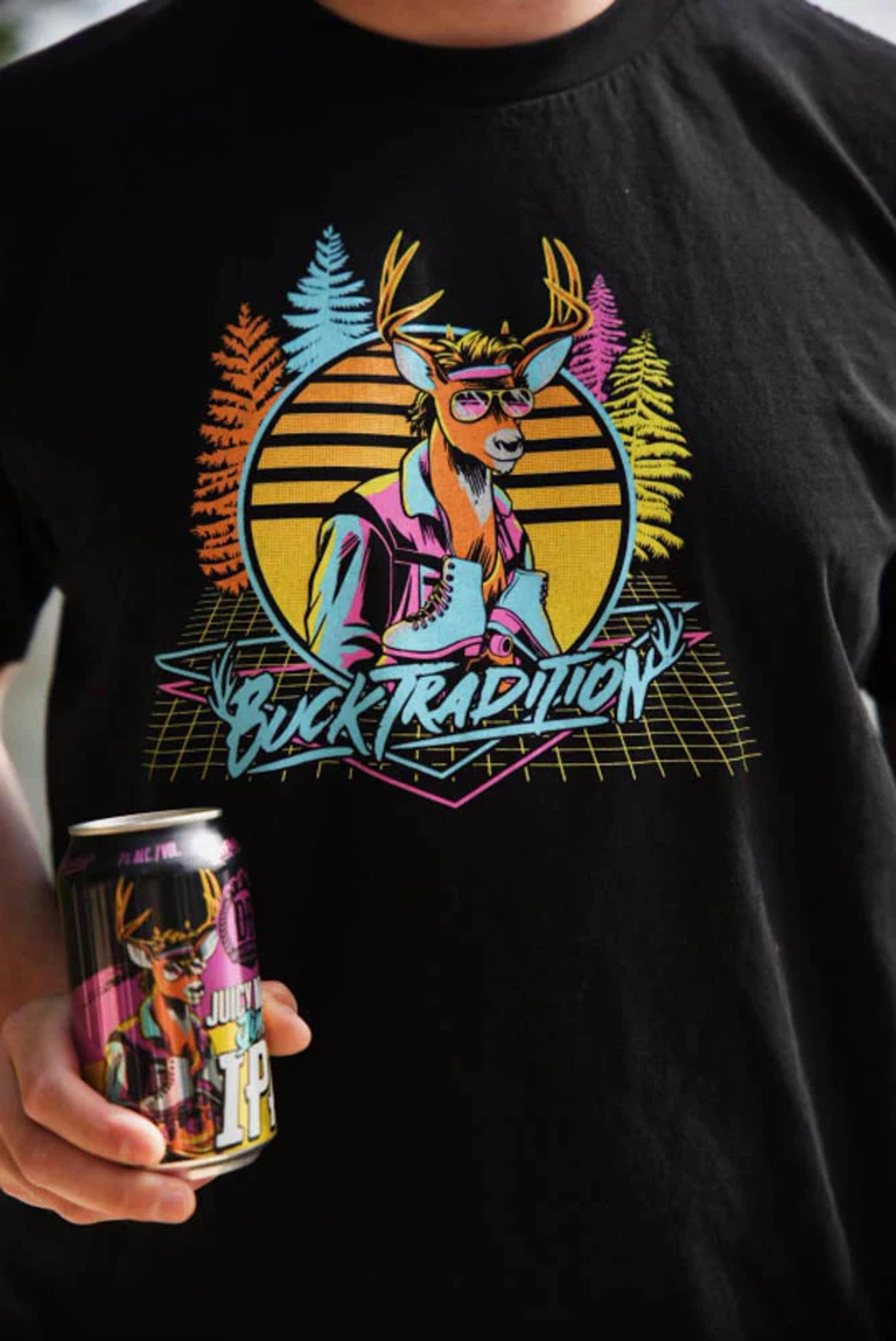 Buck Tradition T-Shirt - MEDIUM
