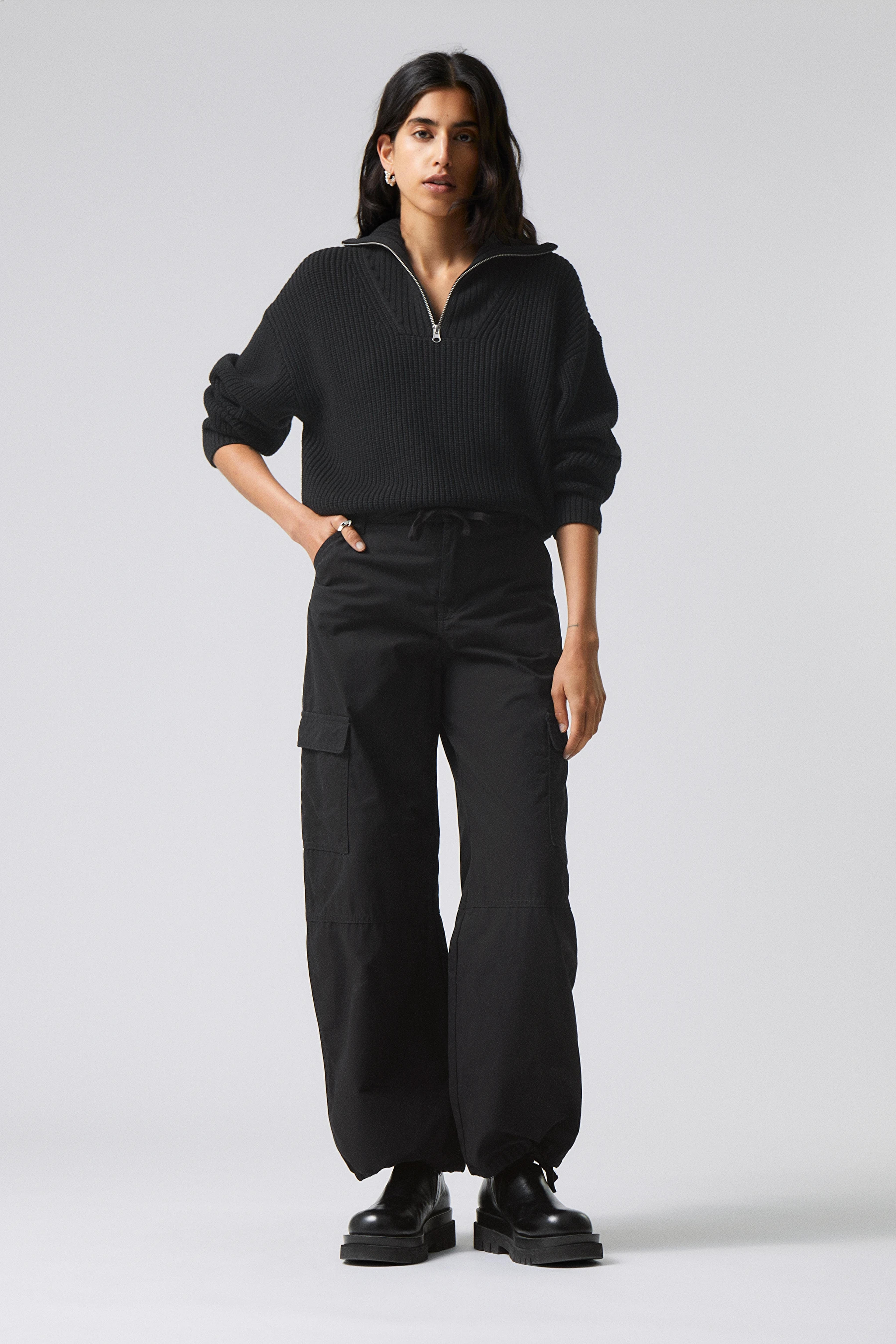 Getty Cargo Trousers - Black - Weekday CH