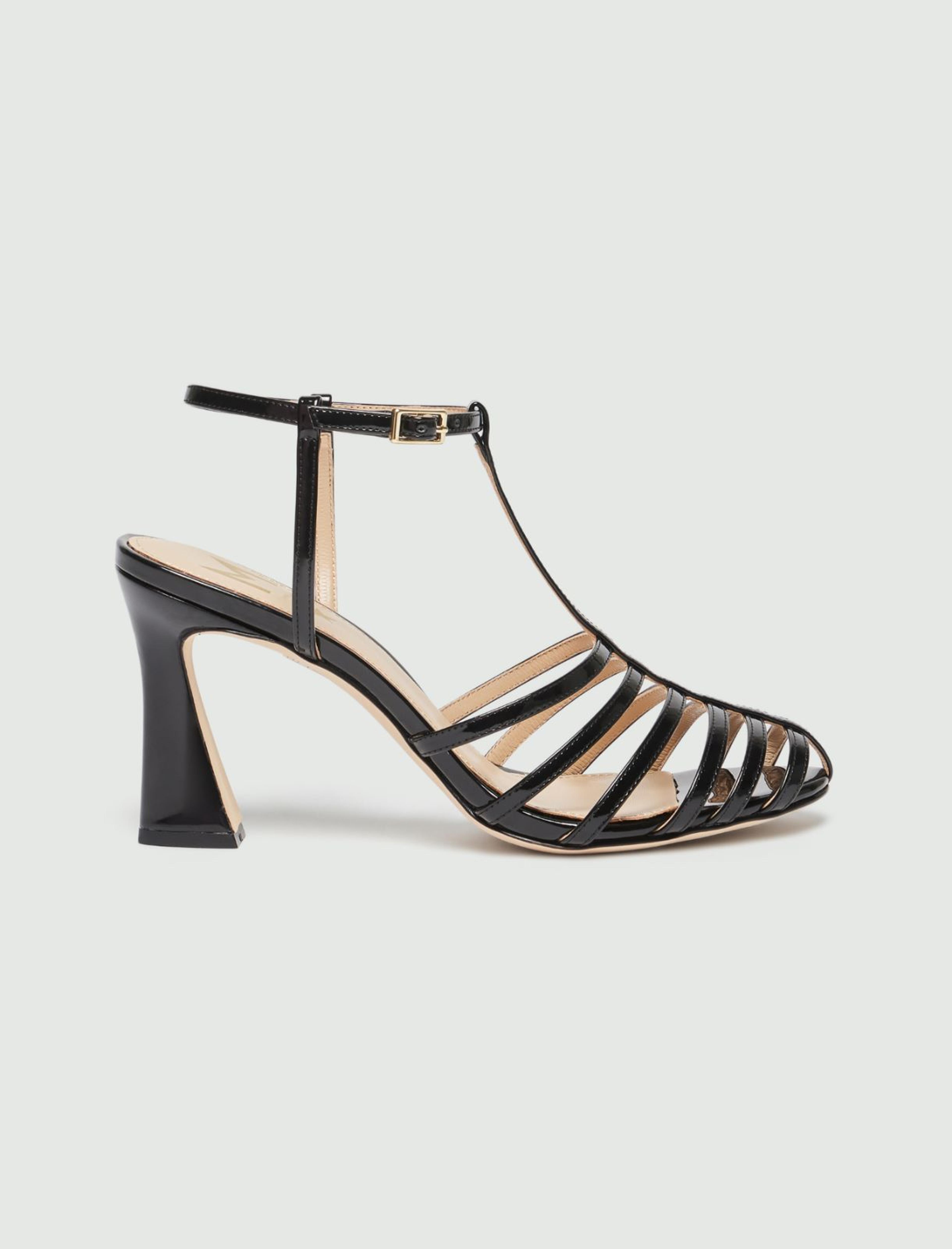 Heeled sandals, black