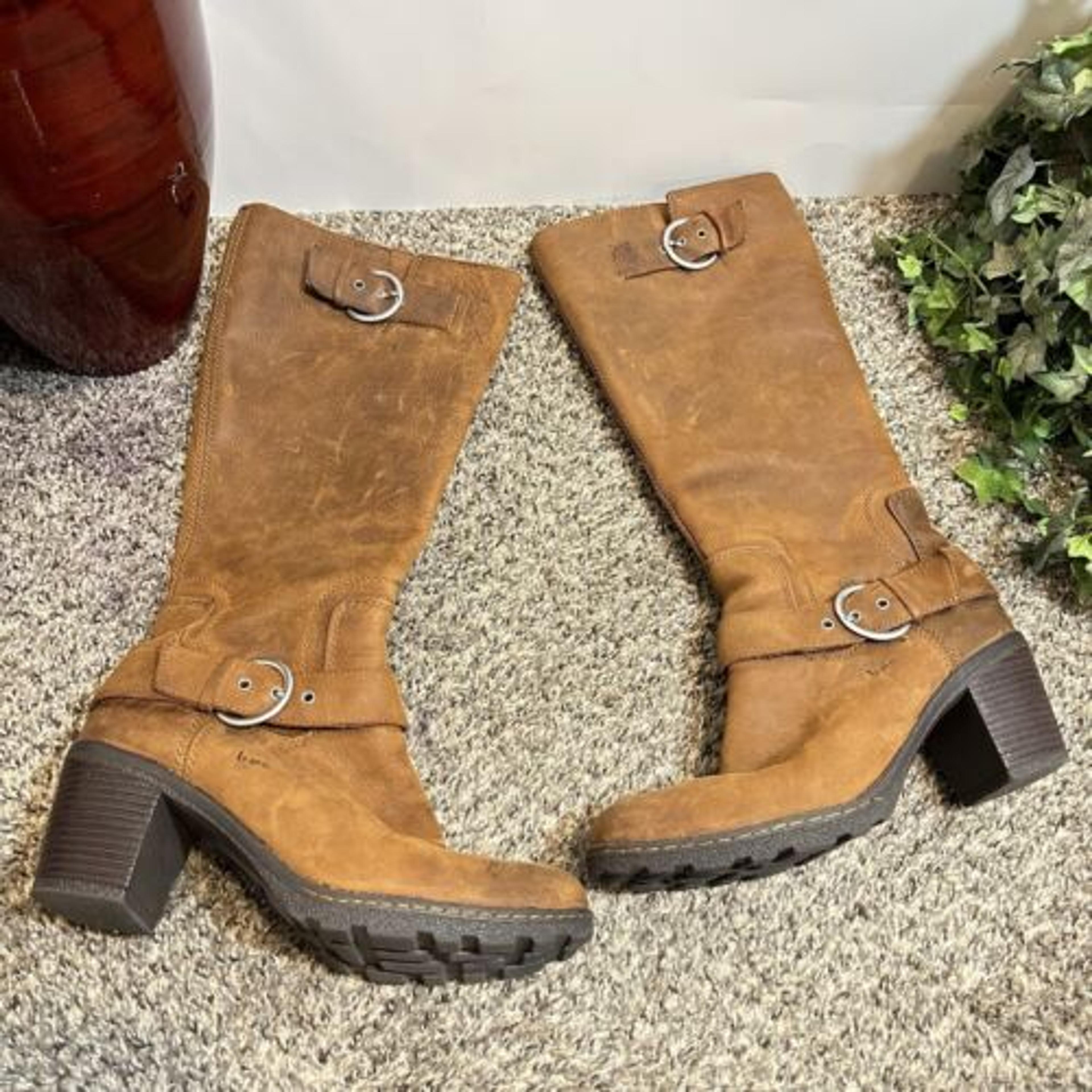 BORN BOC Kameron Brown Leather Tall Belted Platform Boots Women Size 10 M Heeled