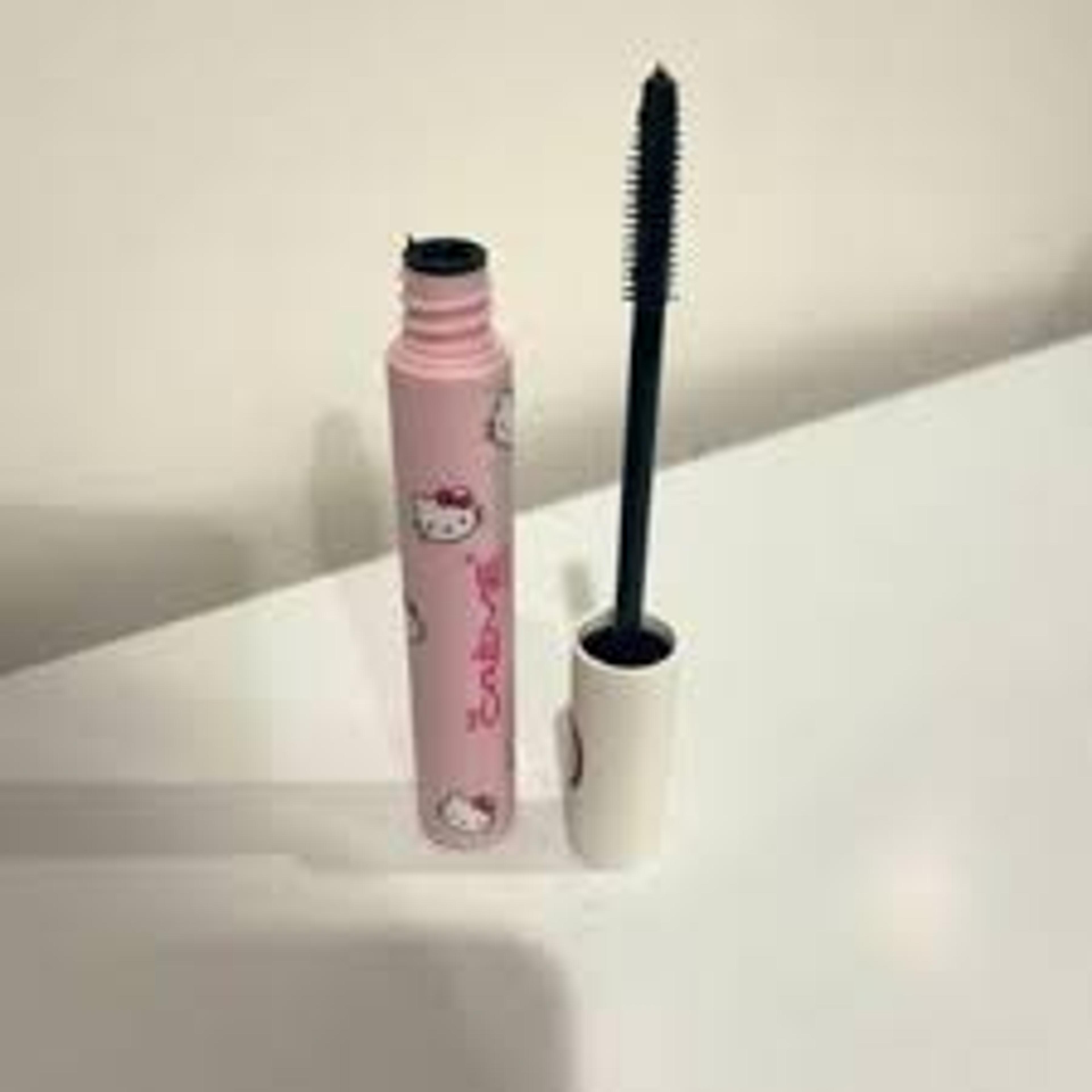 Hello Kitty Makeup | Hello Kitty Lavish Lush Black Mascara | Color: Black | Size: Os | Pttyvrgs5's Closet