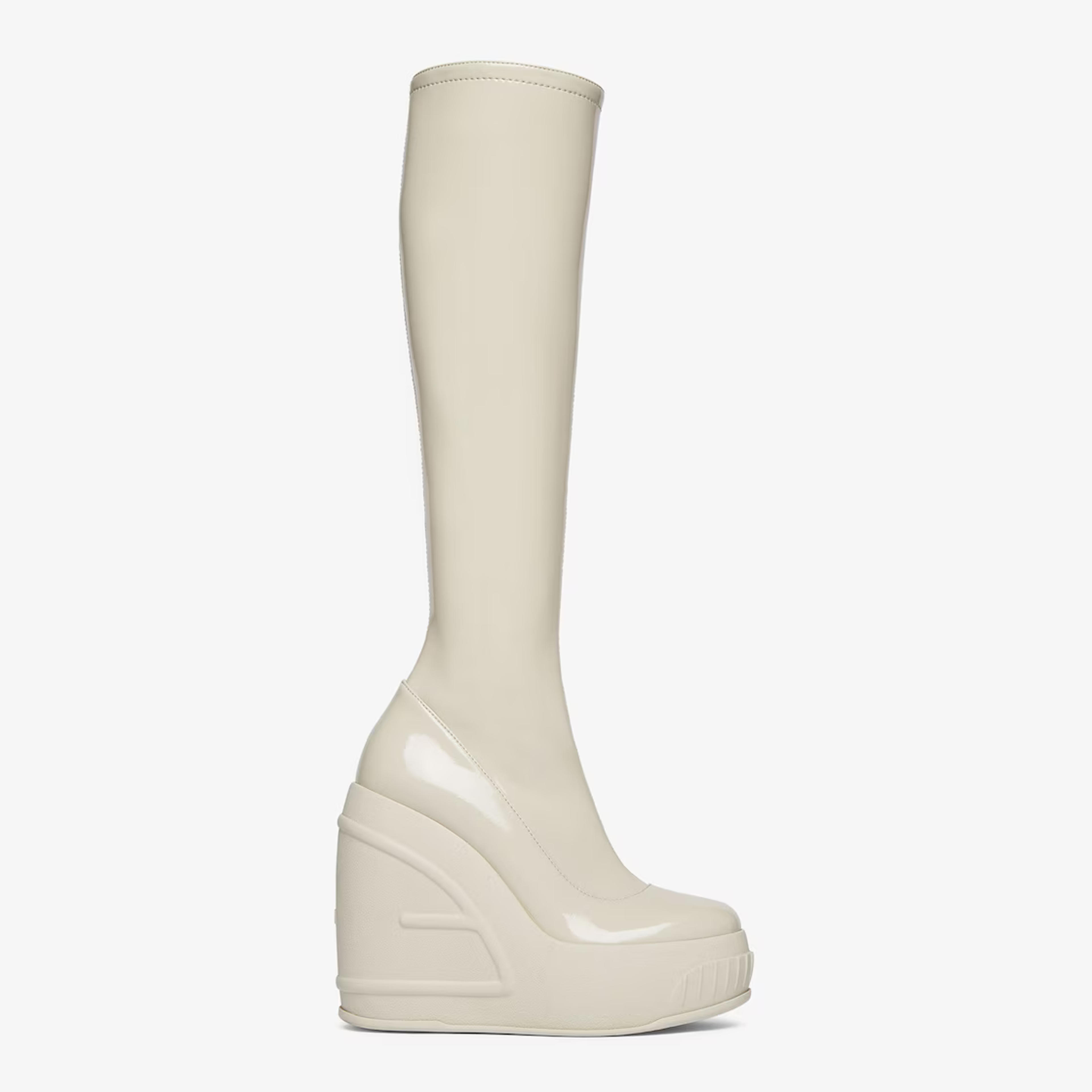 Fashion Show - White patent leather boots | Fendi