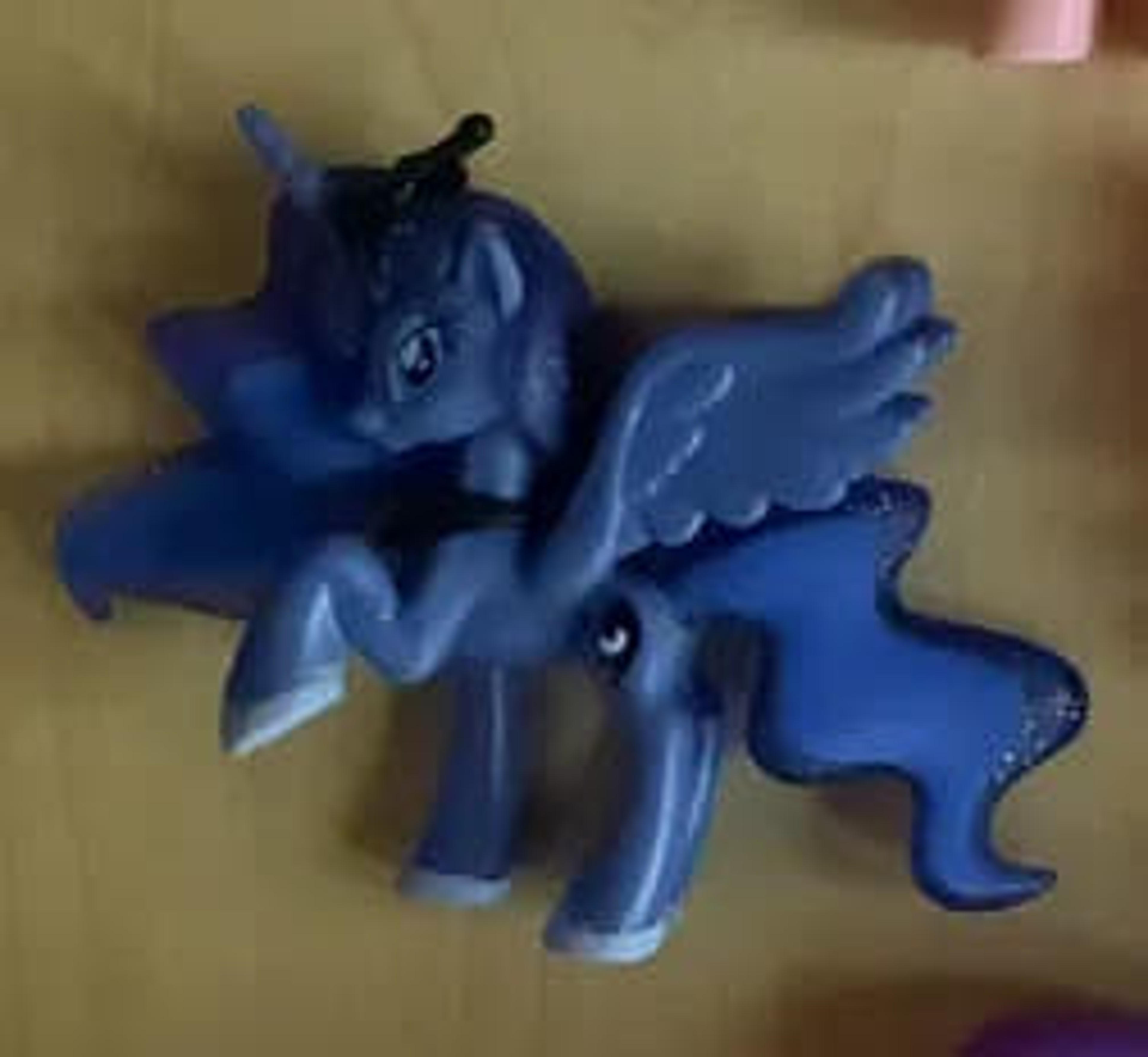 Princess Luna figure (small)