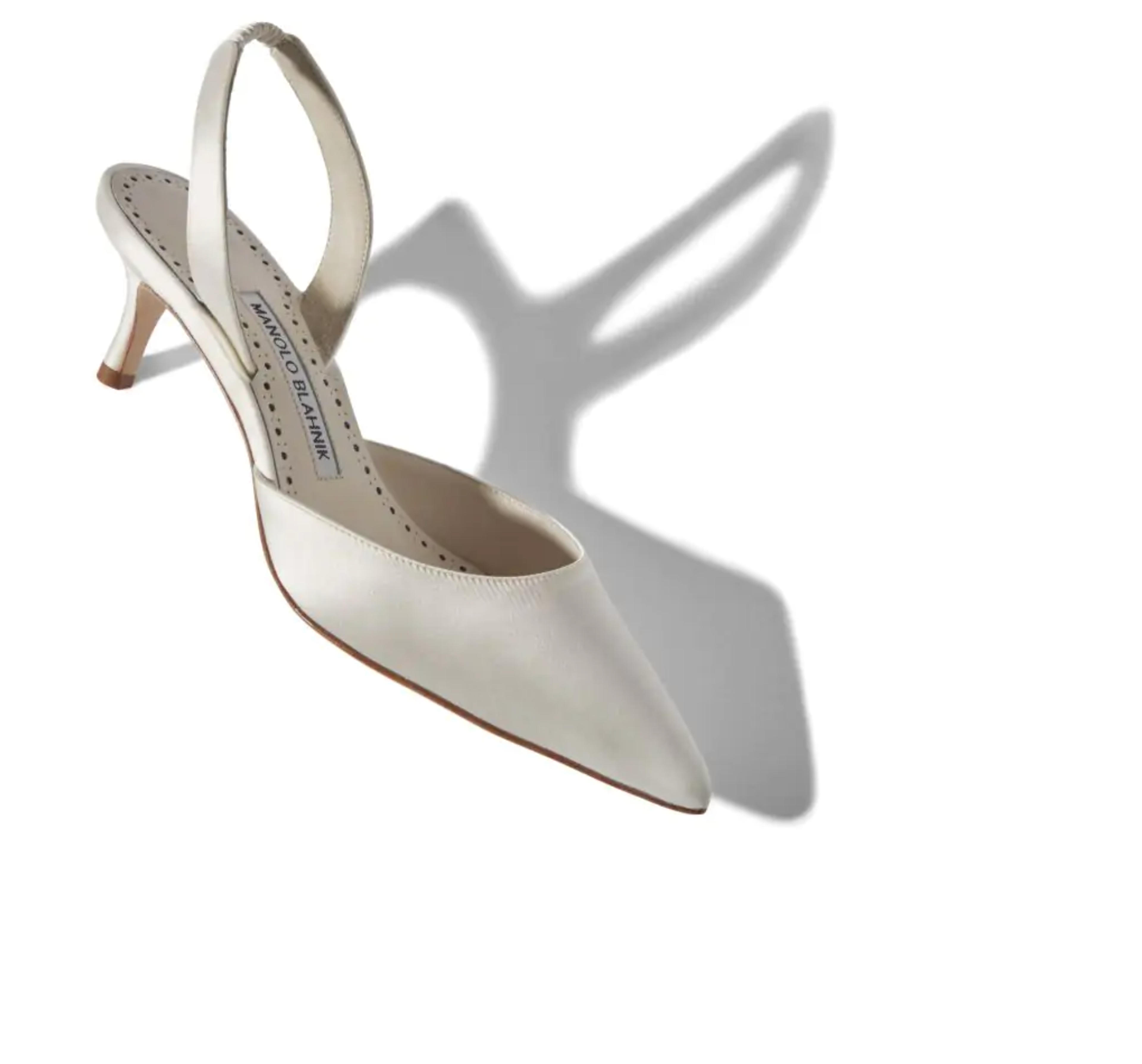 CAROLYNE BRIDE | White Satin Slingback Pumps | Manolo Blahnik