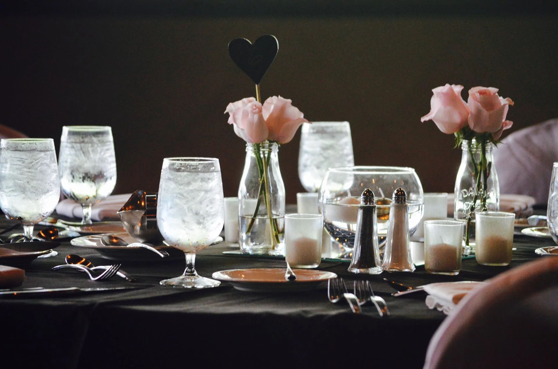 Mesa de Jantar de casamento a noite Mesa de jantar de casamento a noite com velas