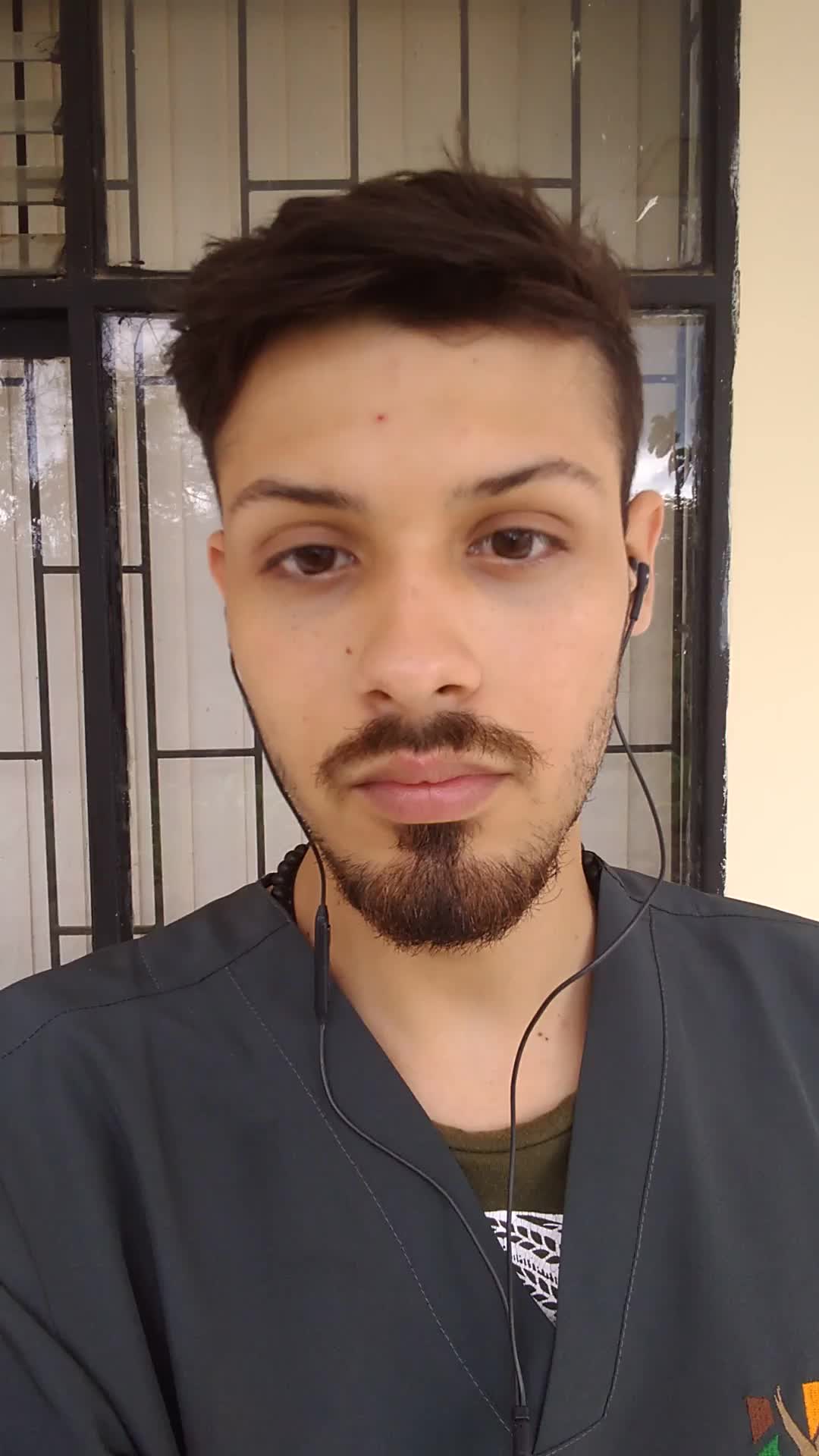 Busco trabajo nocturno o findes 