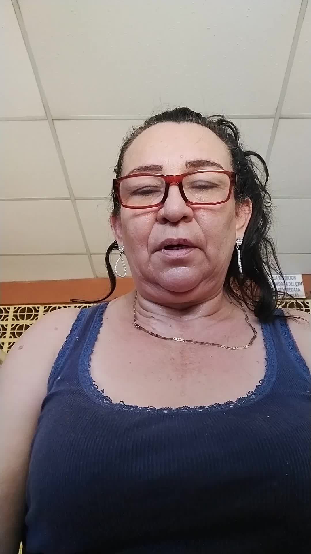Ayudante  en linea