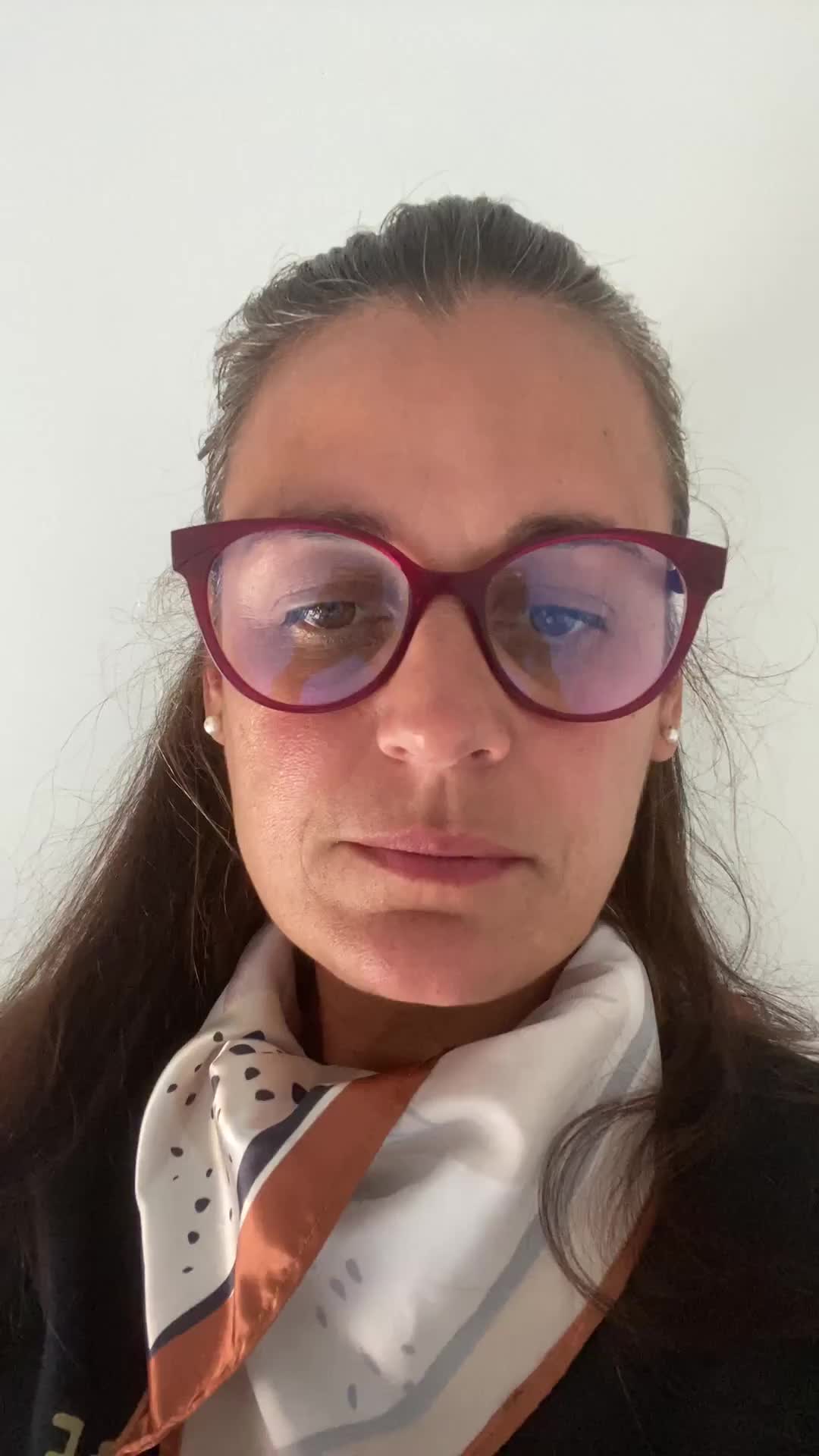 Asistente remoto en administración 