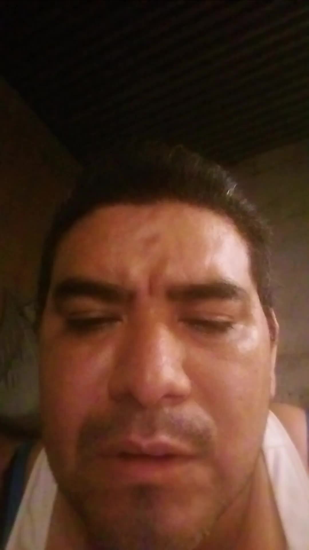 Busco  trabajo  como influenciasdo