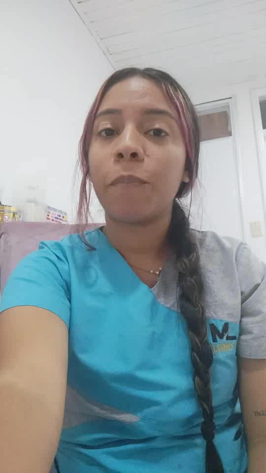 Mesera, limpieza o recepcionista