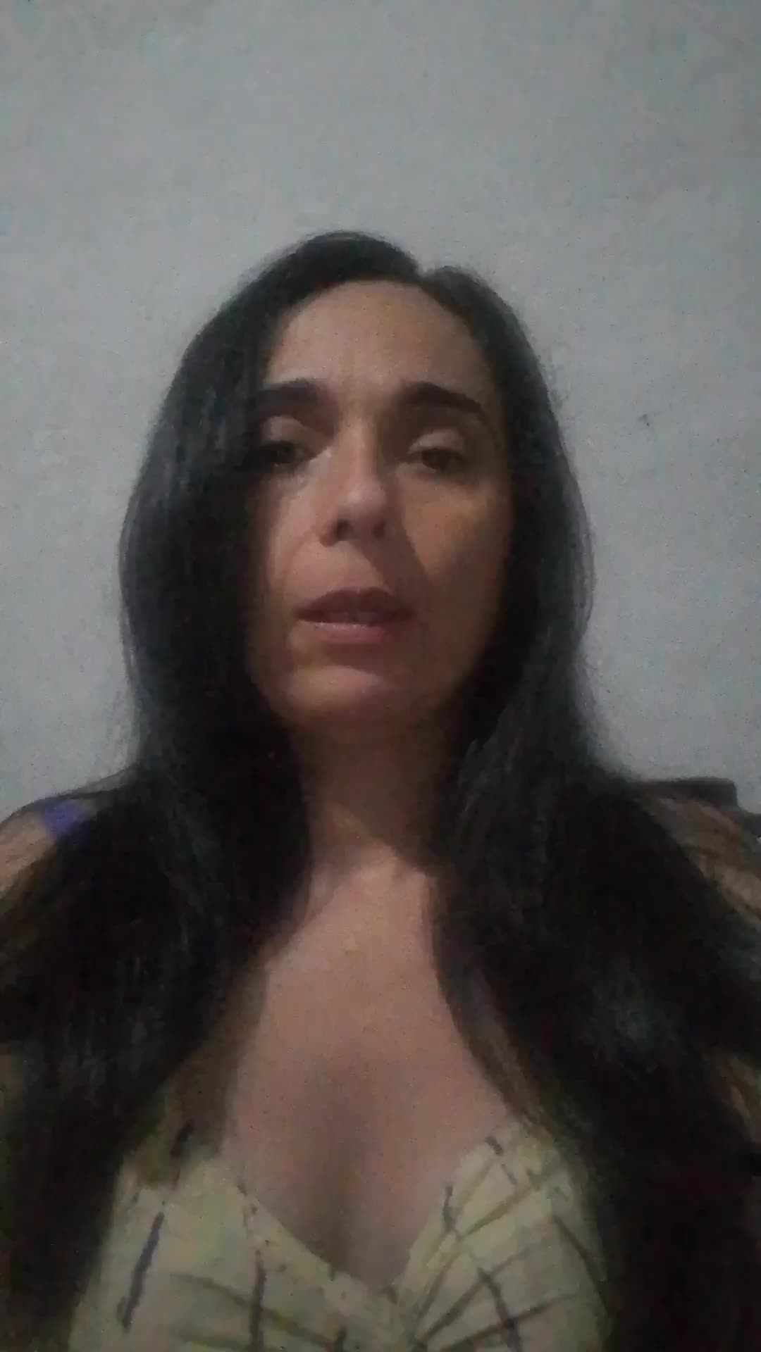 Soy Abogada y funcionaria judicial como secretaria, estoy muy interesada en su vacante