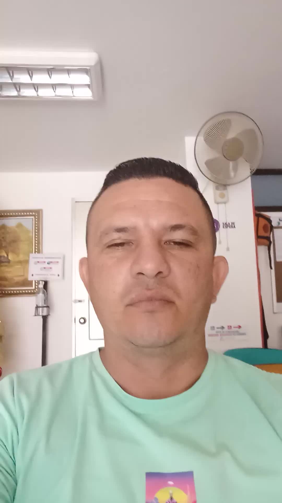 Asociados de ventas cuentas y finanzas callcenter