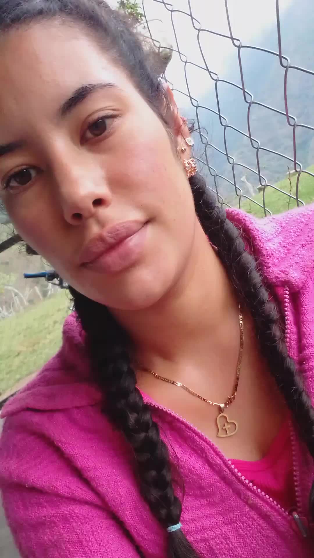 Cumplir metas de estudios y ayudar al q lo necesita. 