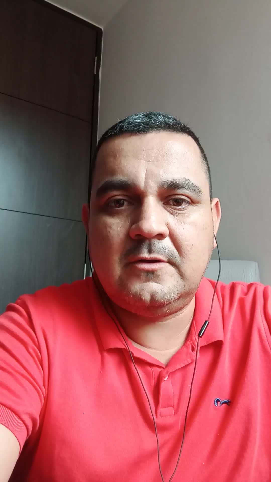 Asesor de servicio al cliente.